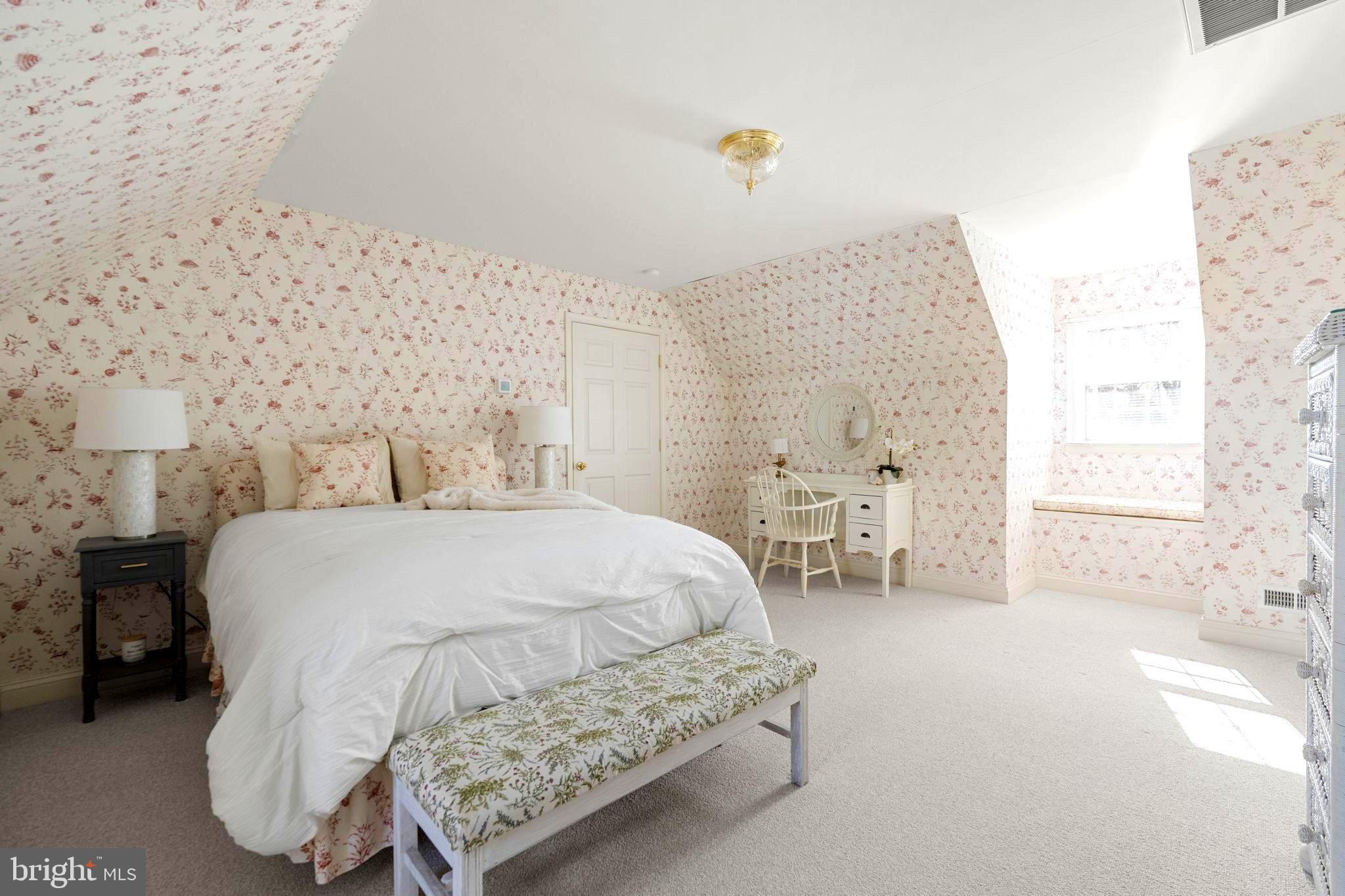 BRETON BEACH - Residential