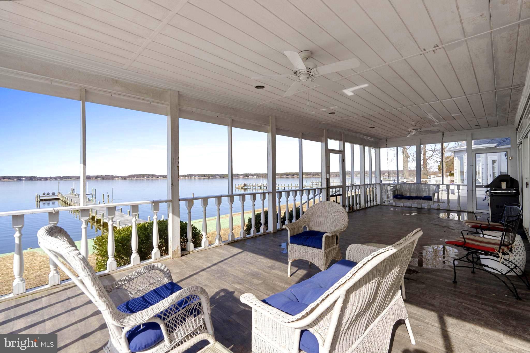 BRETON BEACH - Residential