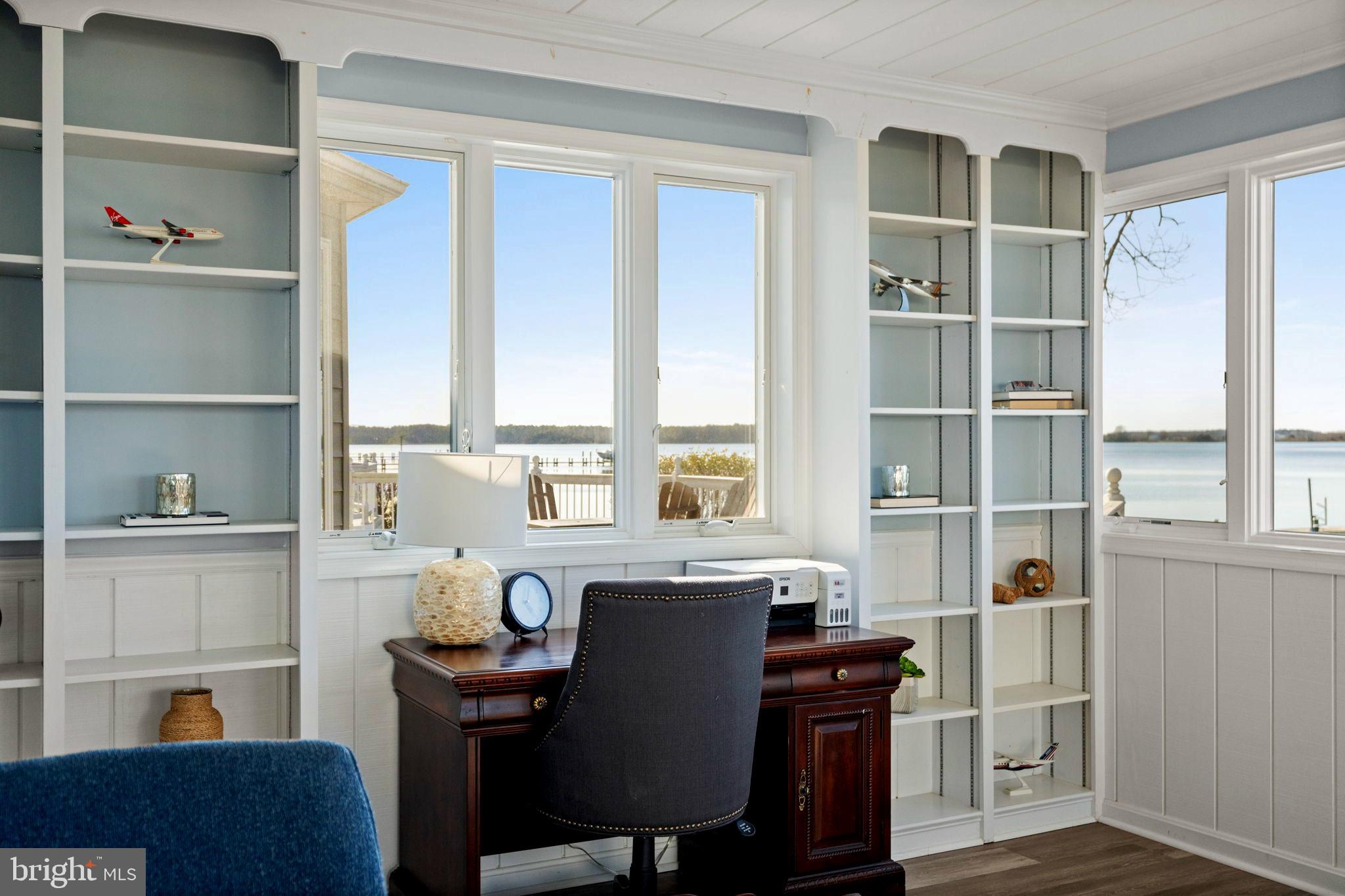 BRETON BEACH - Residential