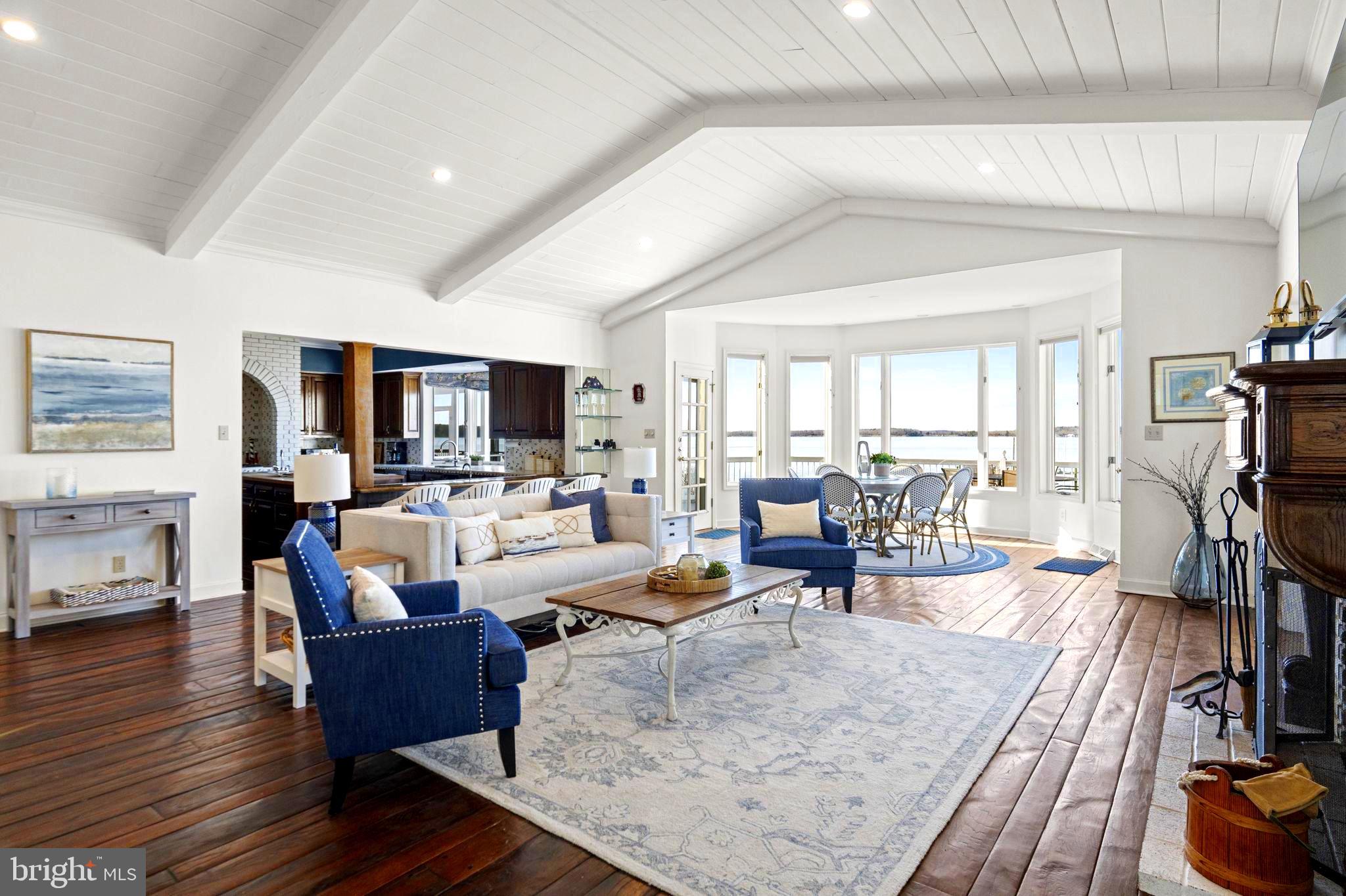 BRETON BEACH - Residential