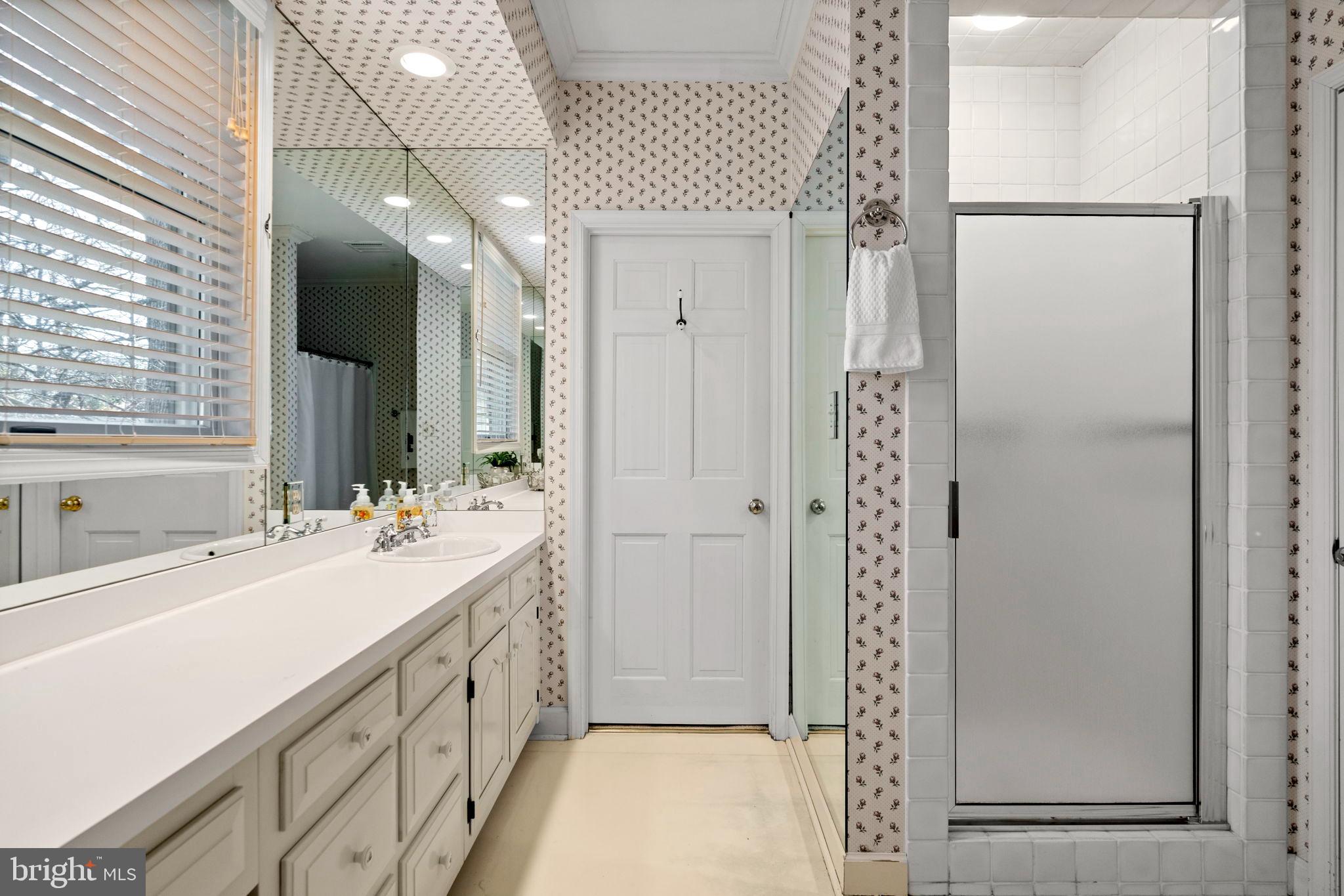 BRETON BEACH - Residential