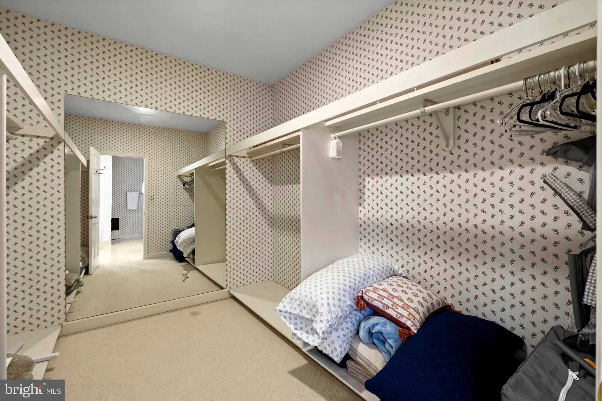 BRETON BEACH - Residential