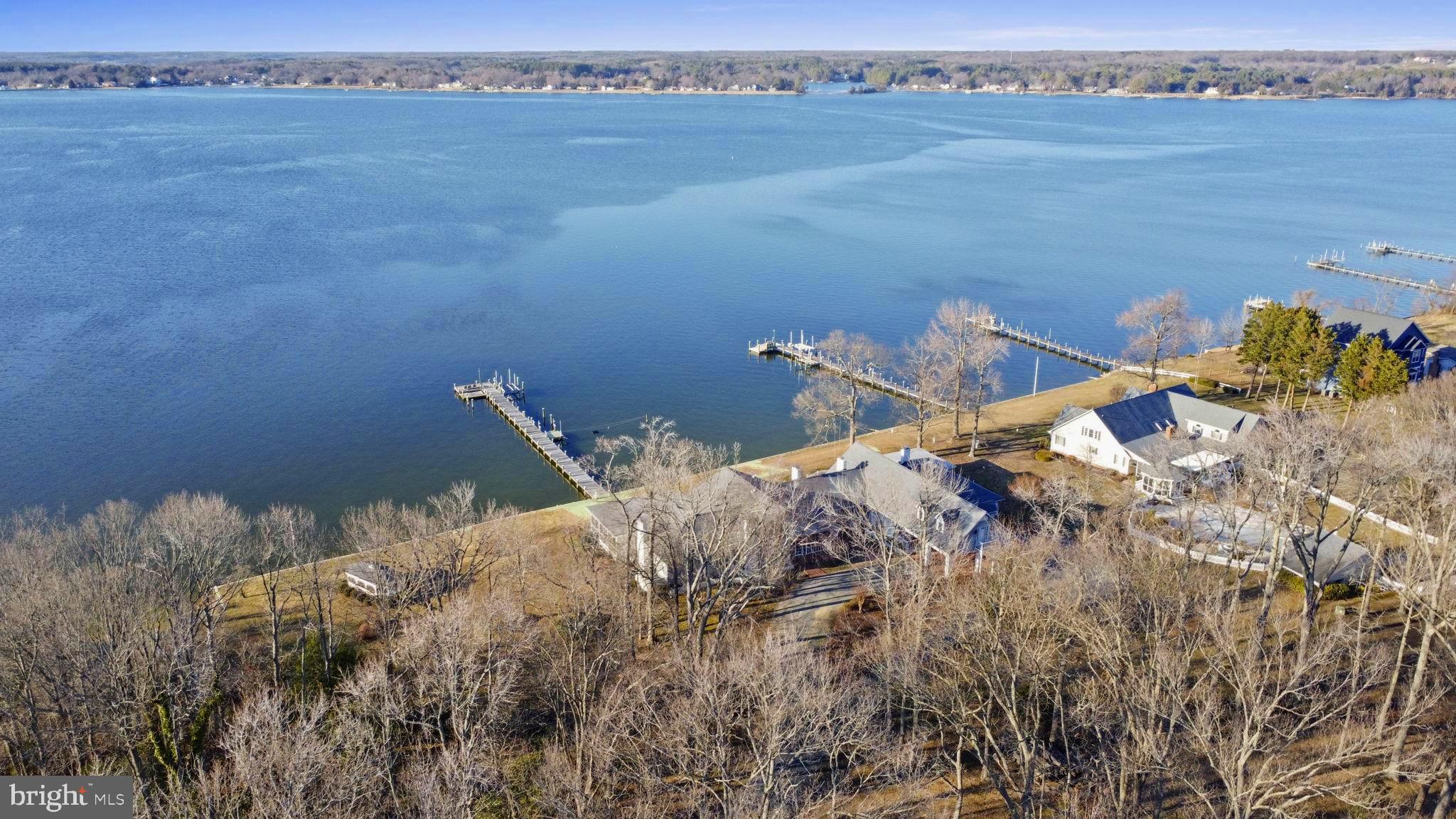 BRETON BEACH - Residential