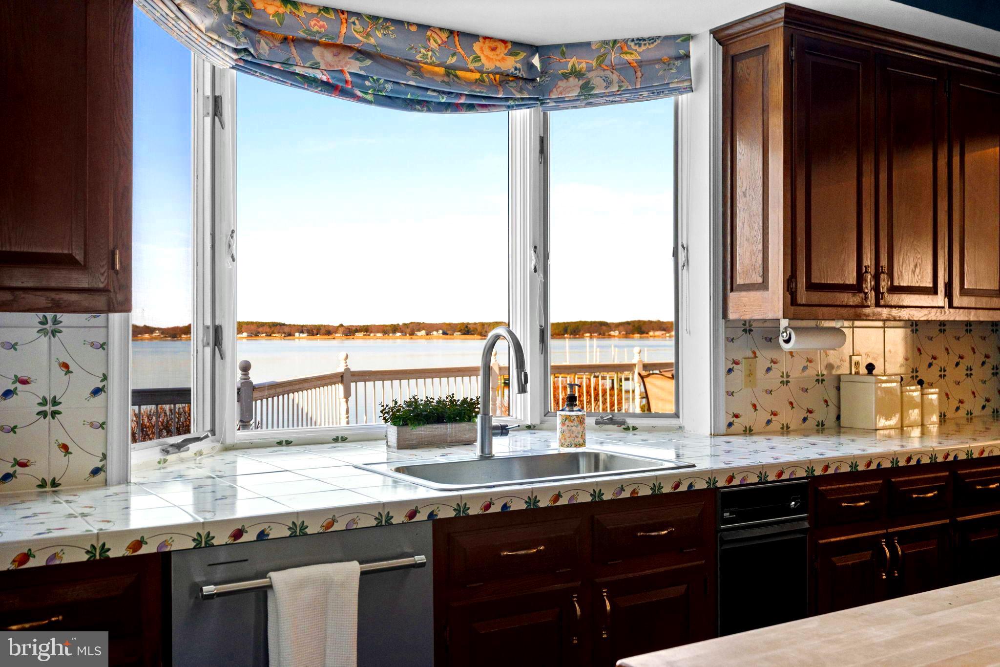 BRETON BEACH - Residential