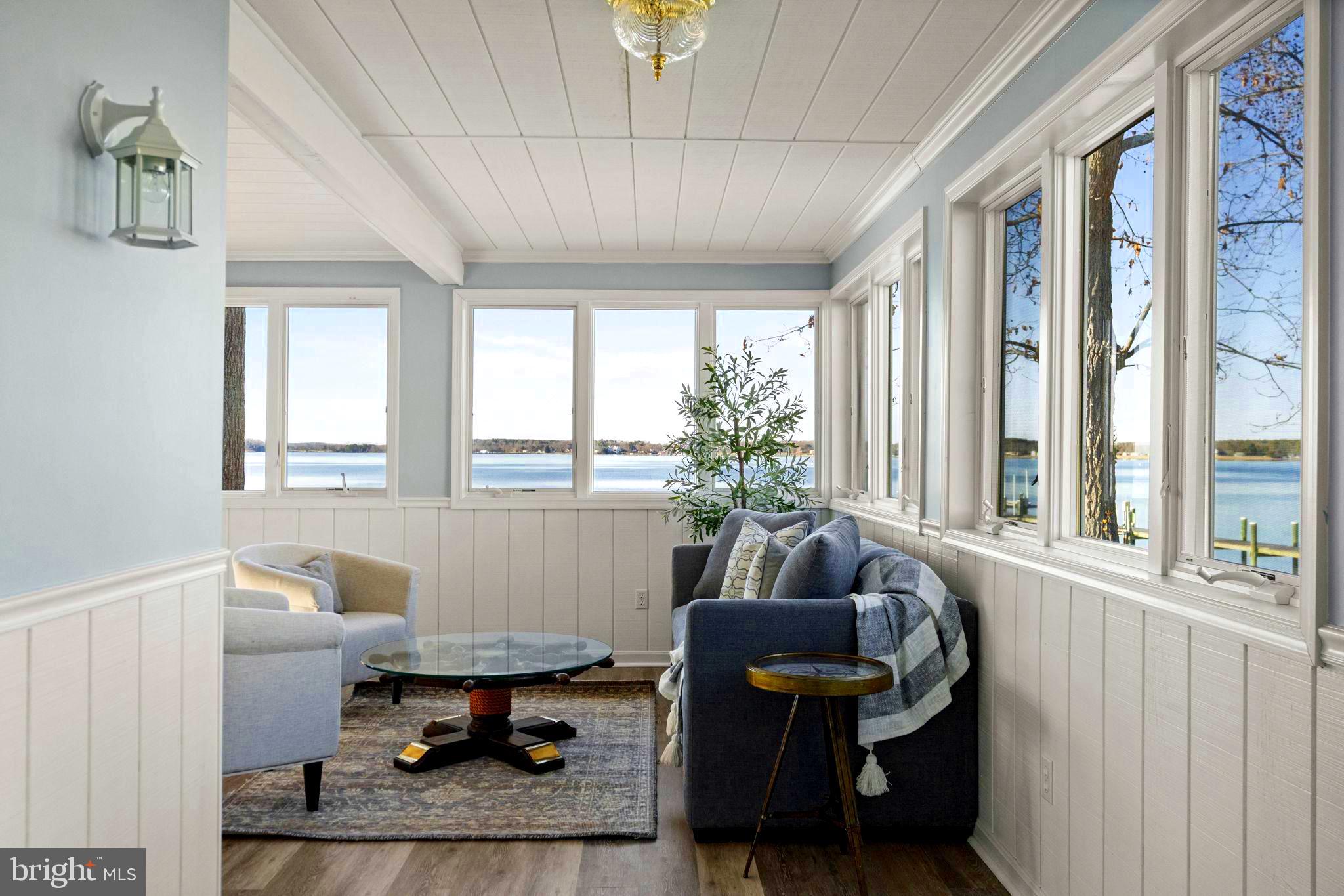 BRETON BEACH - Residential