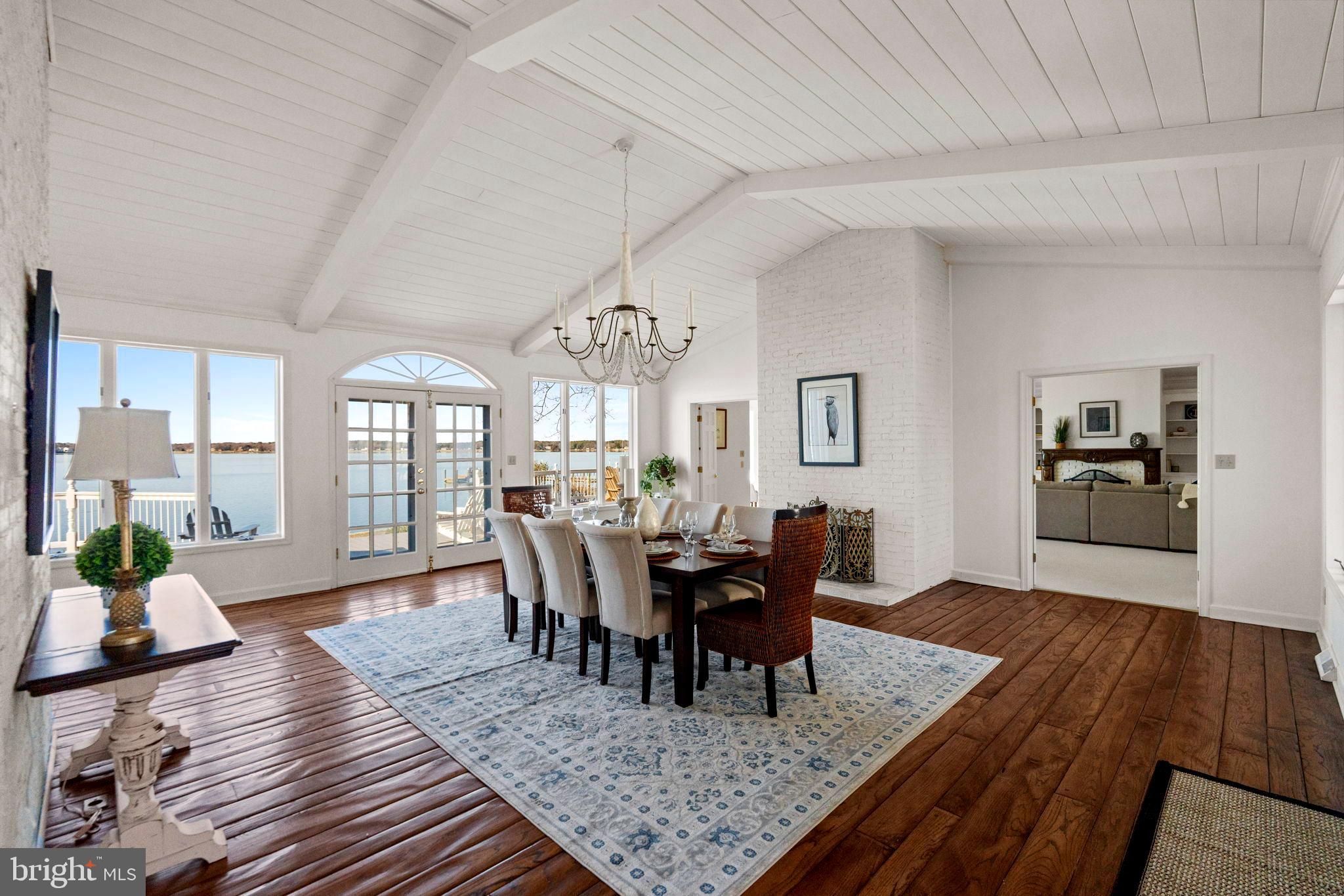 BRETON BEACH - Residential