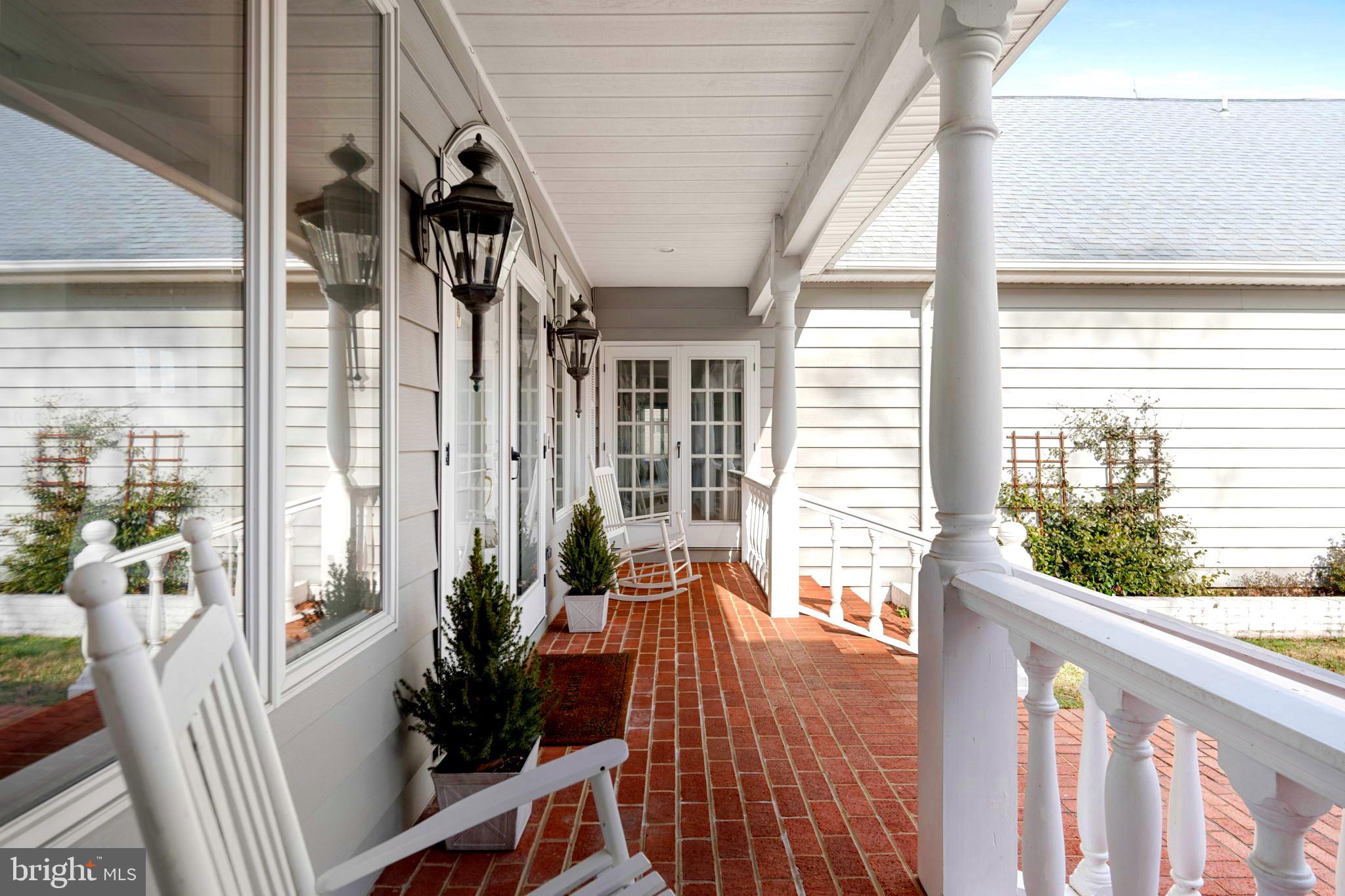 BRETON BEACH - Residential