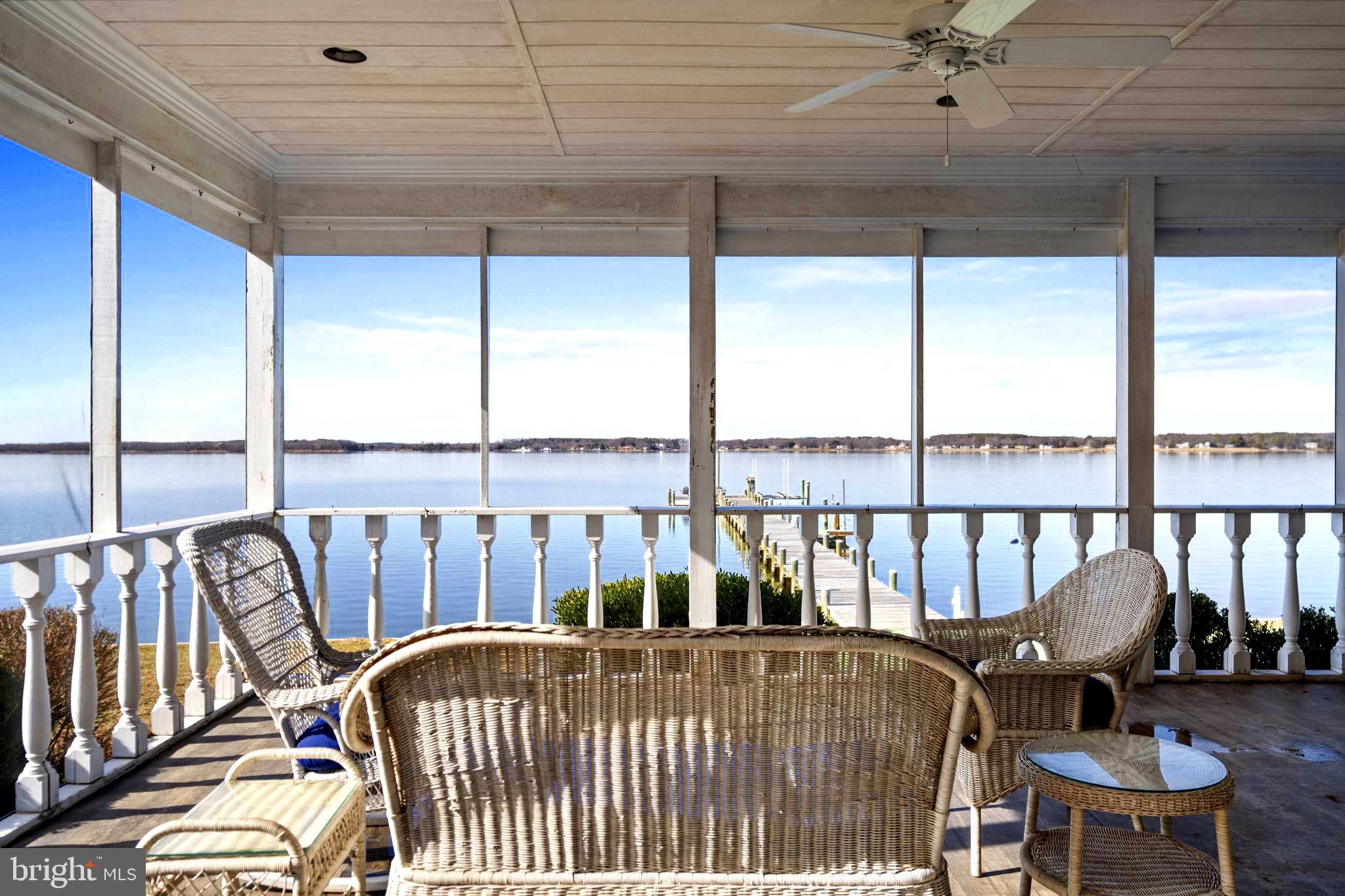 BRETON BEACH - Residential