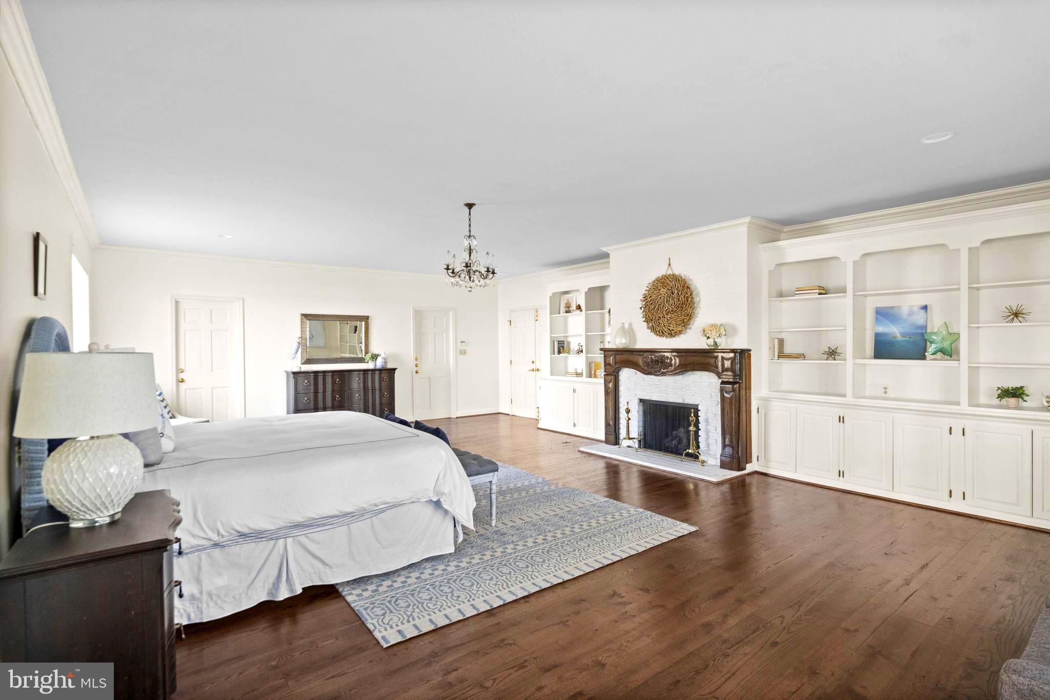 BRETON BEACH - Residential