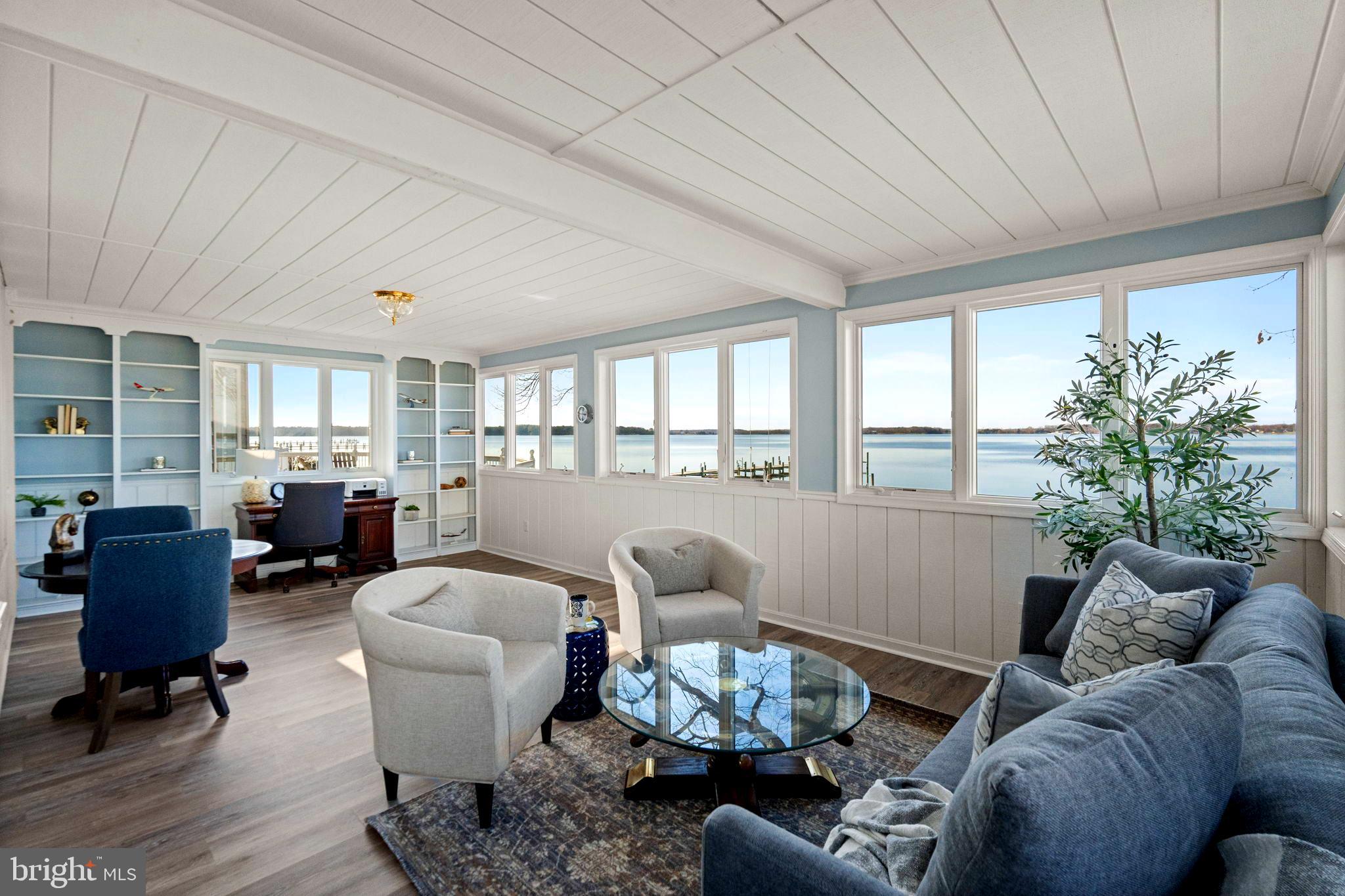 BRETON BEACH - Residential