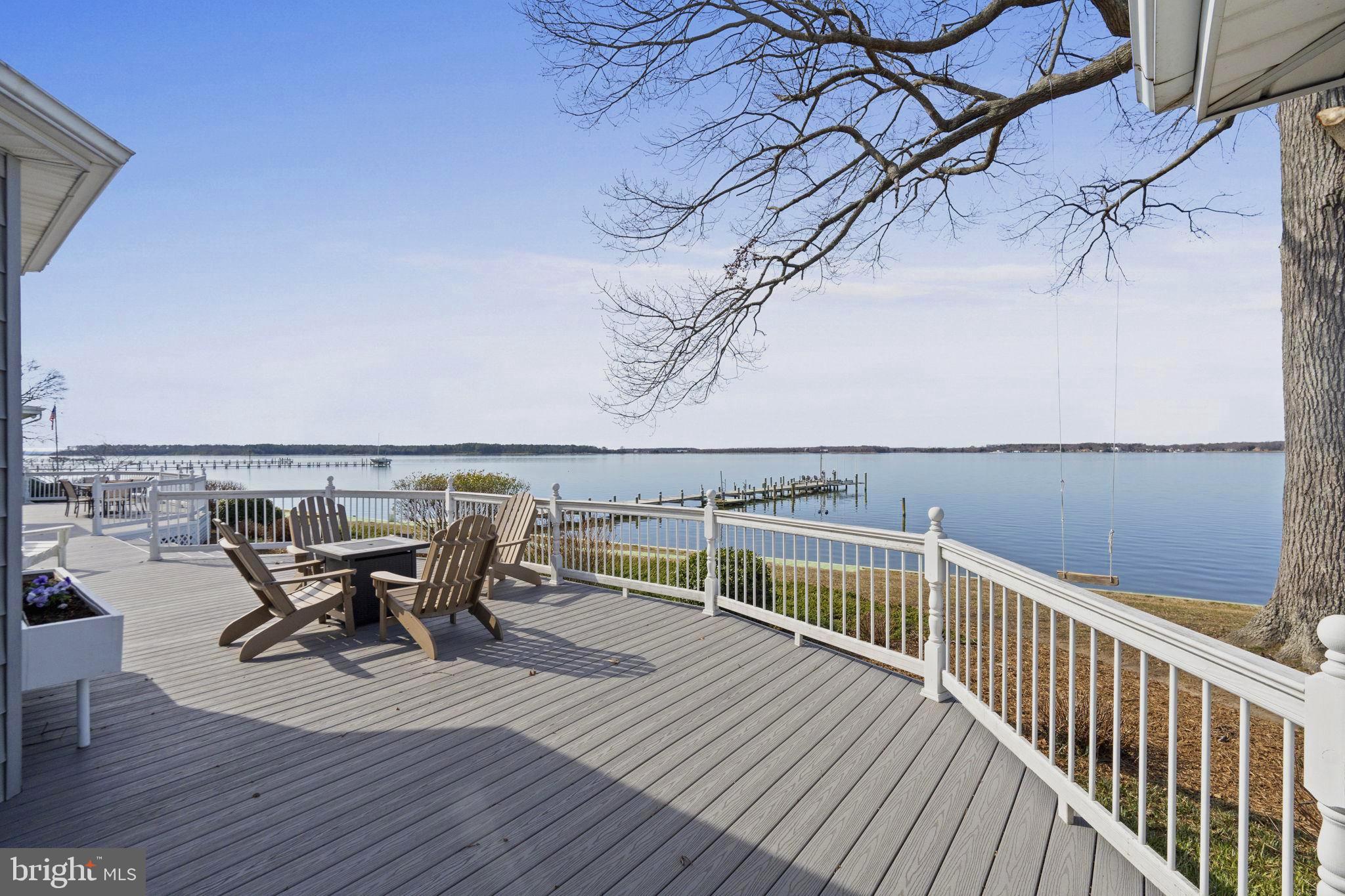 BRETON BEACH - Residential