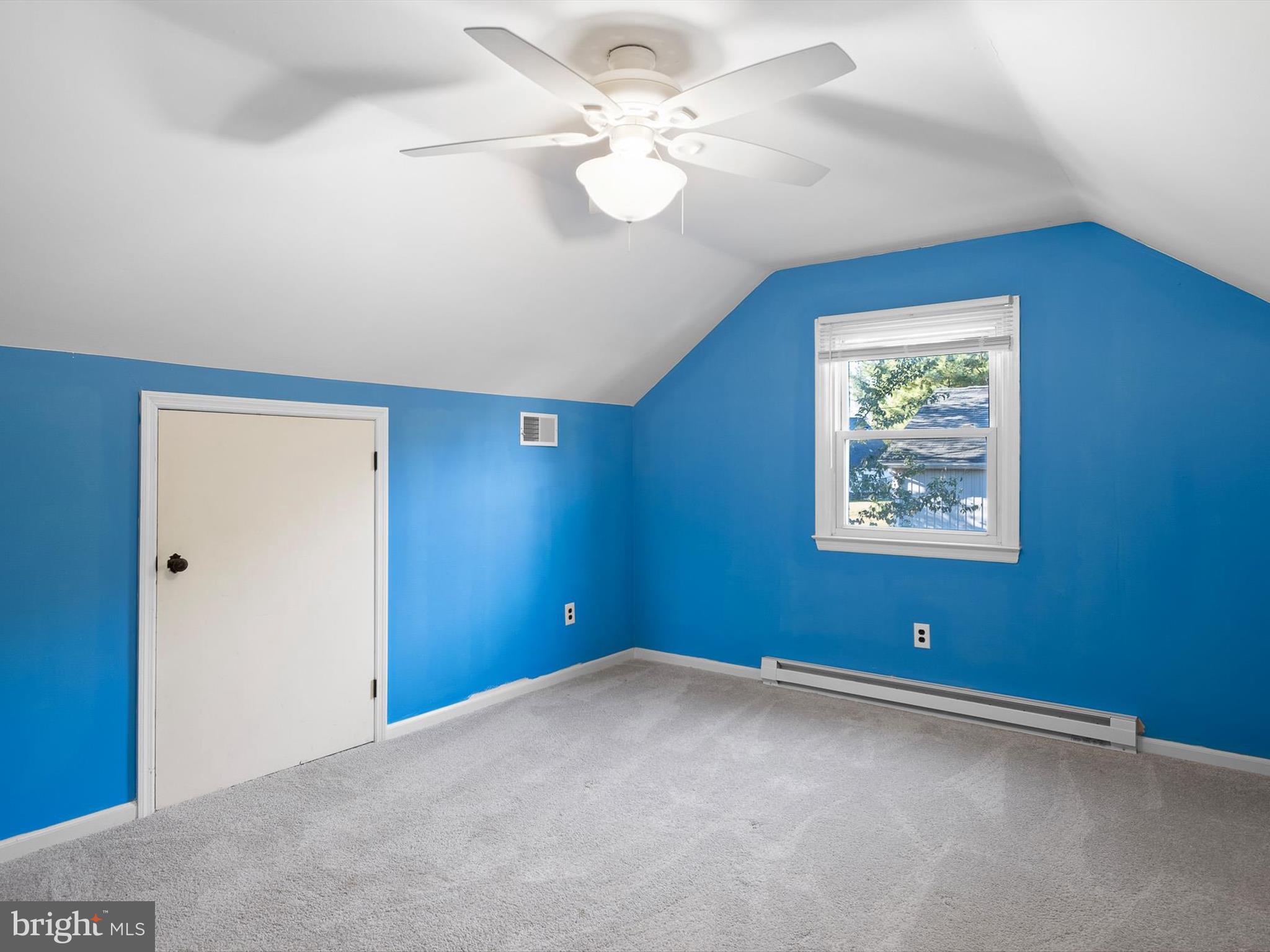 CHESAPEAKE ISLE - Residential