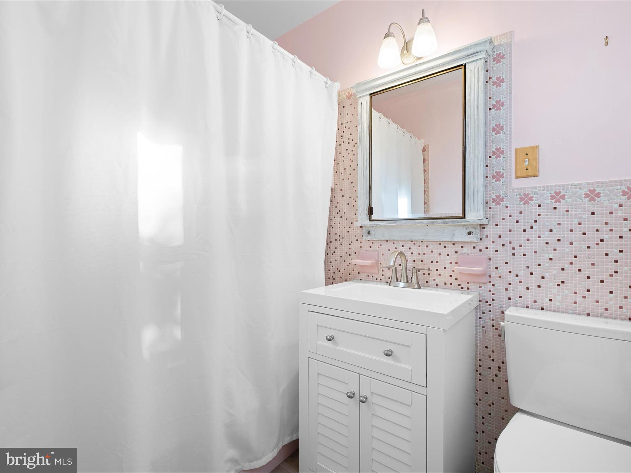 CHESAPEAKE ISLE - Residential