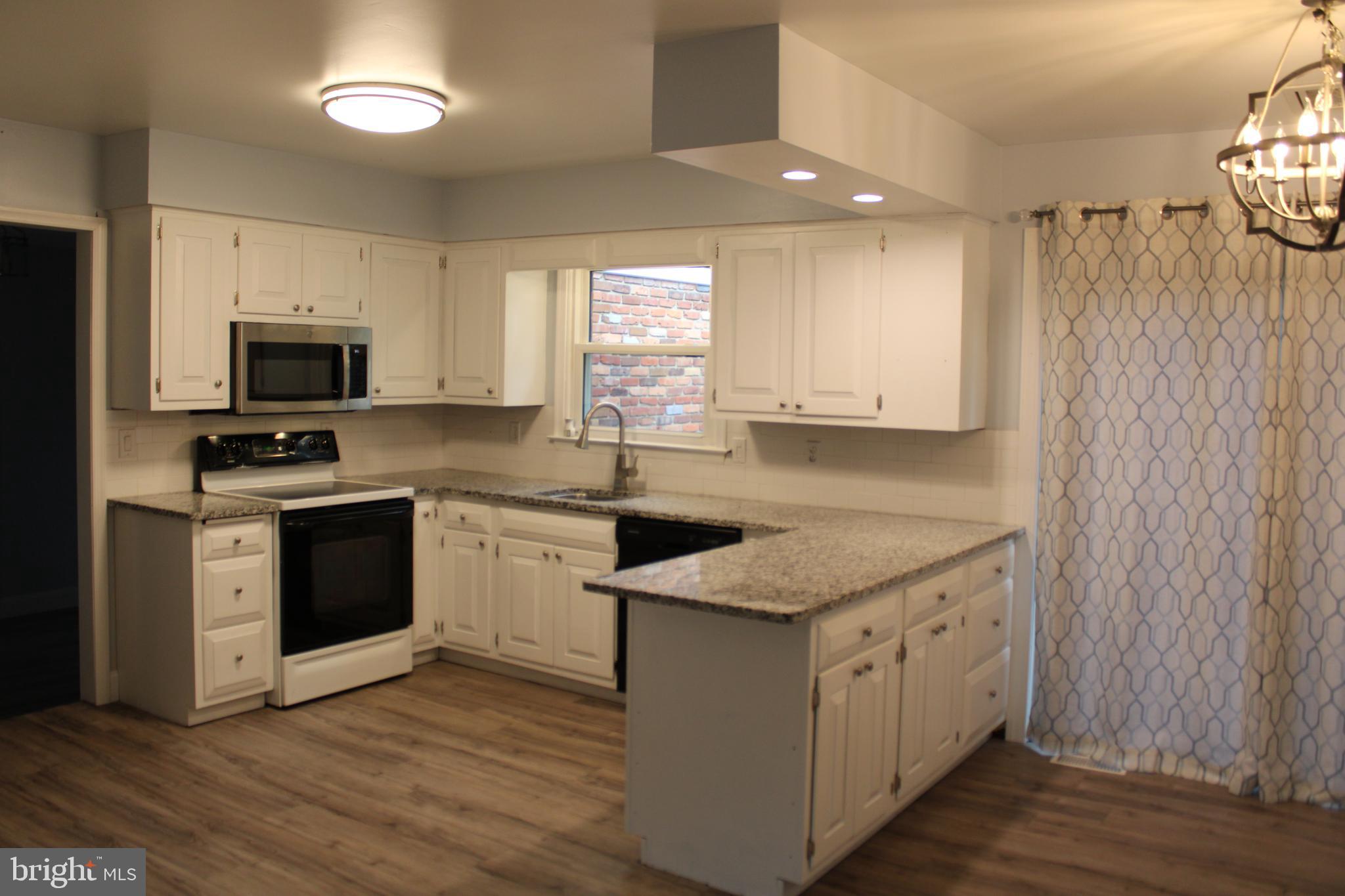 CHESAPEAKE ISLE - Residential