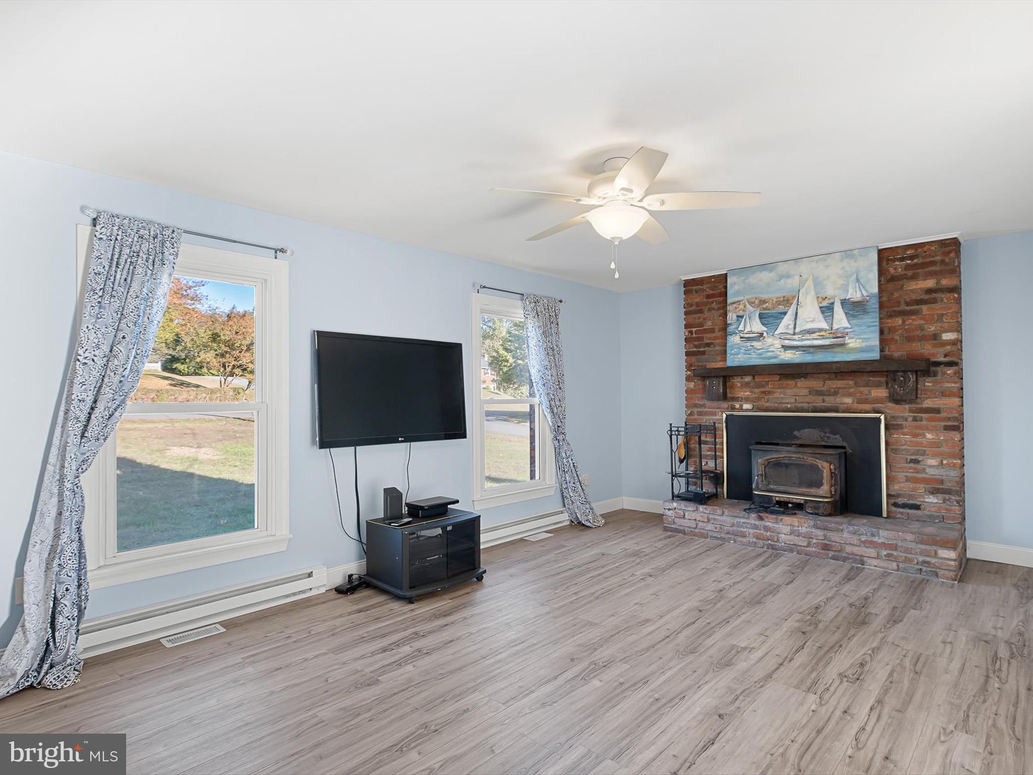 CHESAPEAKE ISLE - Residential