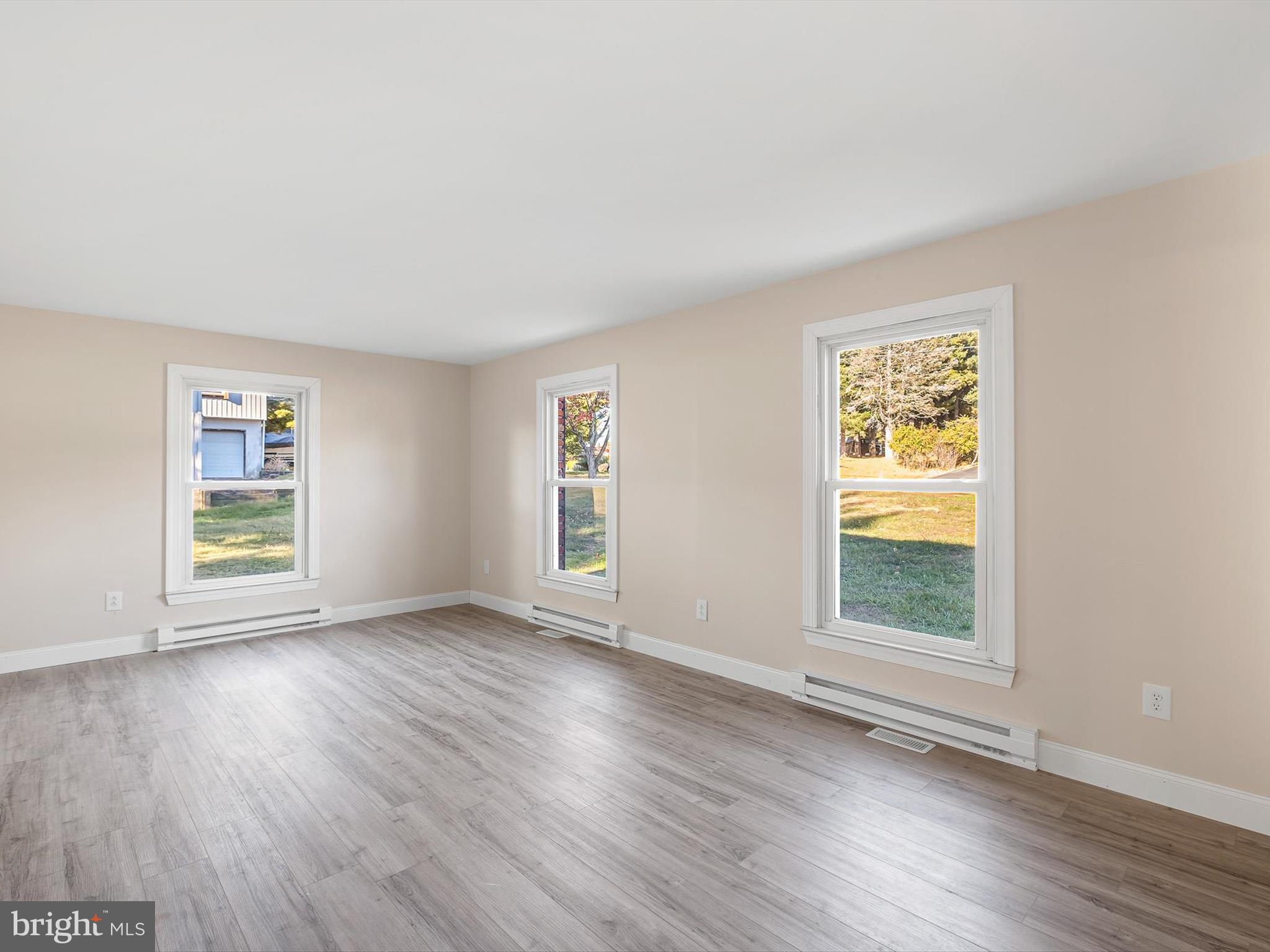 CHESAPEAKE ISLE - Residential