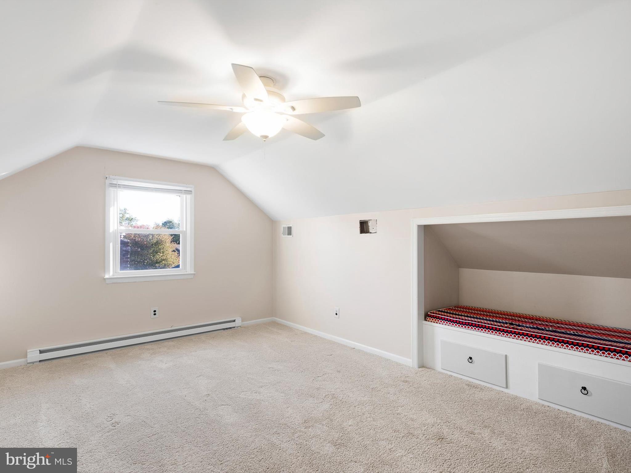 CHESAPEAKE ISLE - Residential