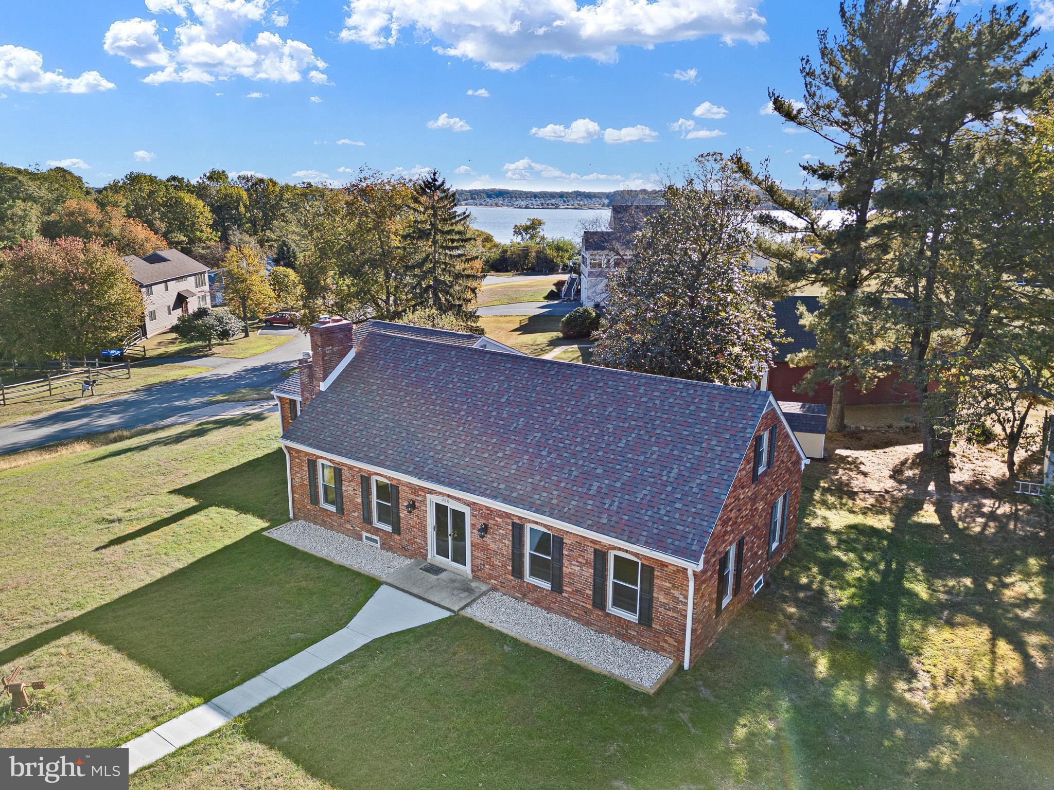 CHESAPEAKE ISLE - Residential