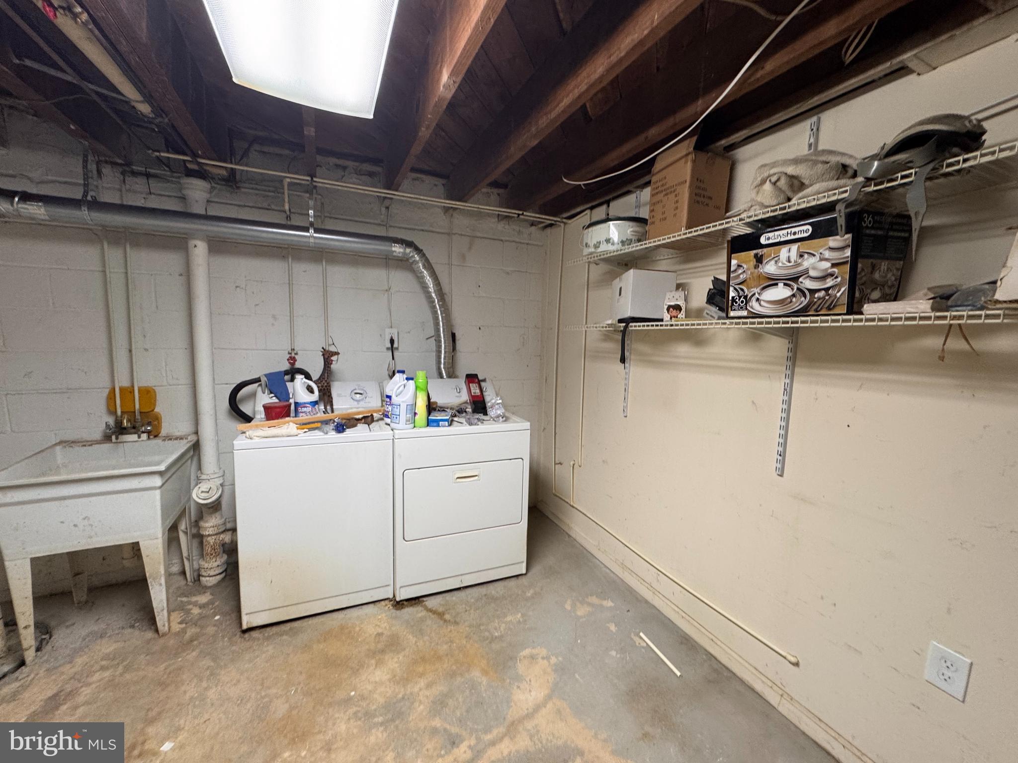 ESSEX/MIDDLESEX - Residential Lease