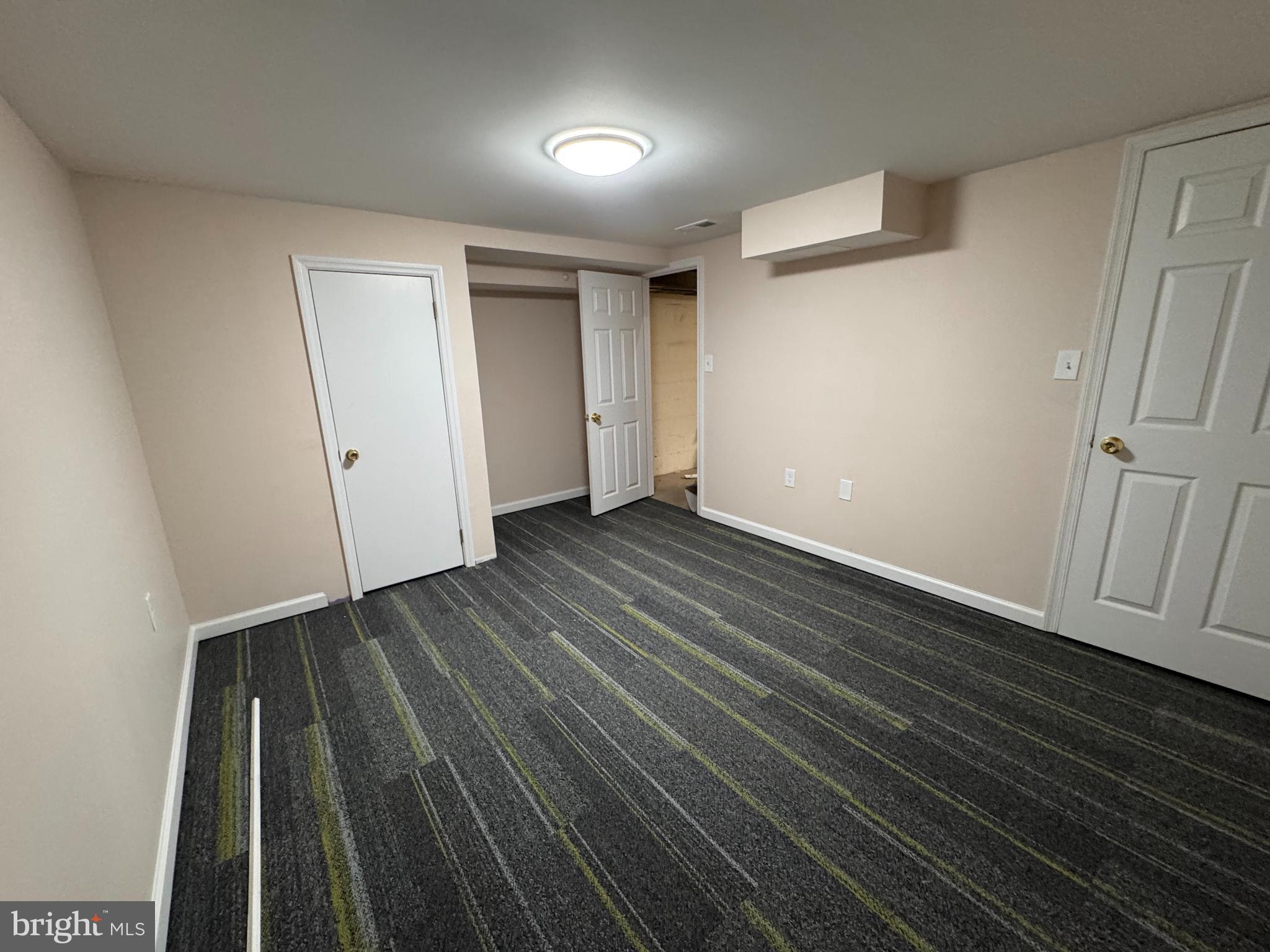 ESSEX/MIDDLESEX - Residential Lease