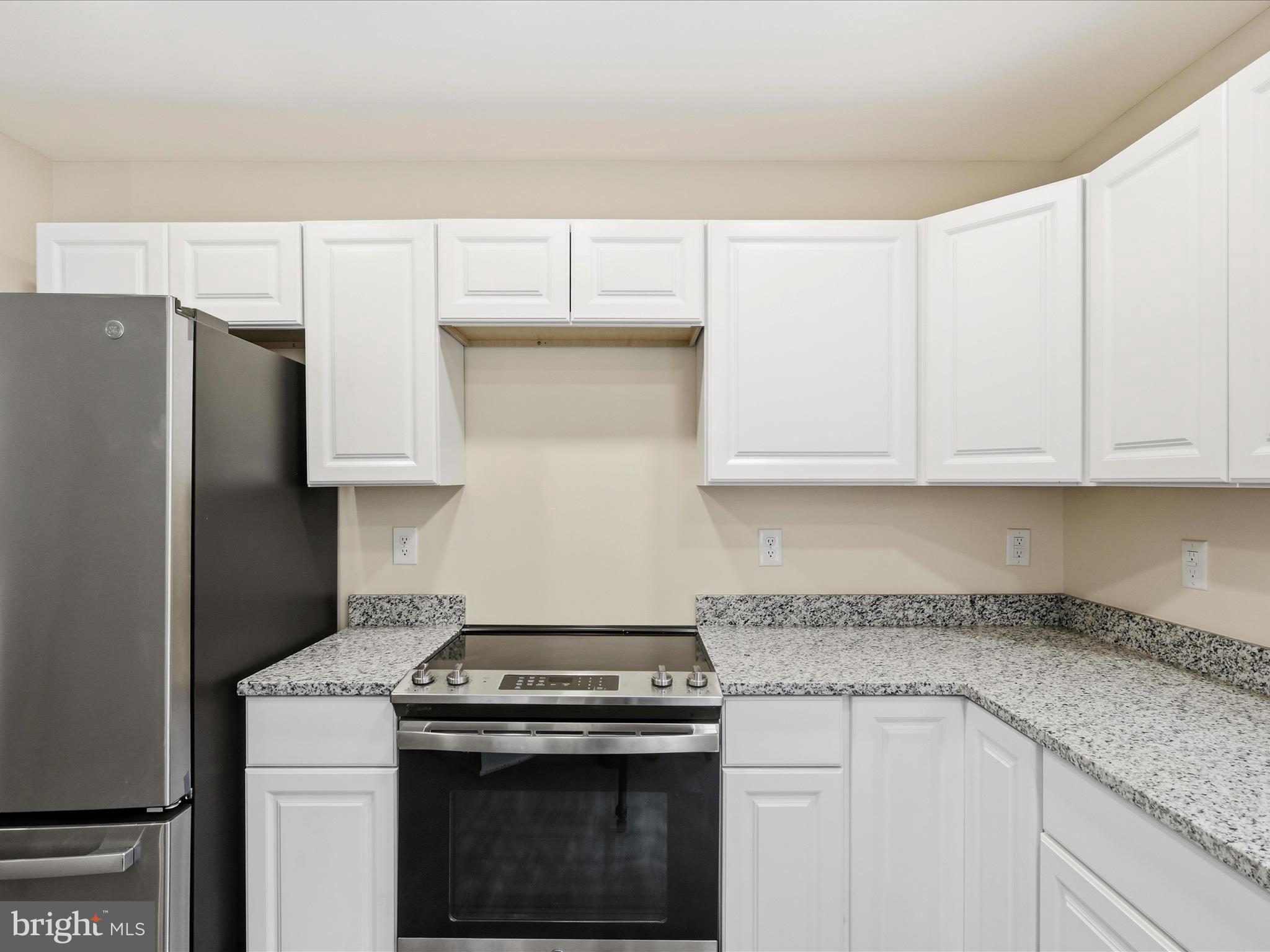 LOCUST GROVE - Residential