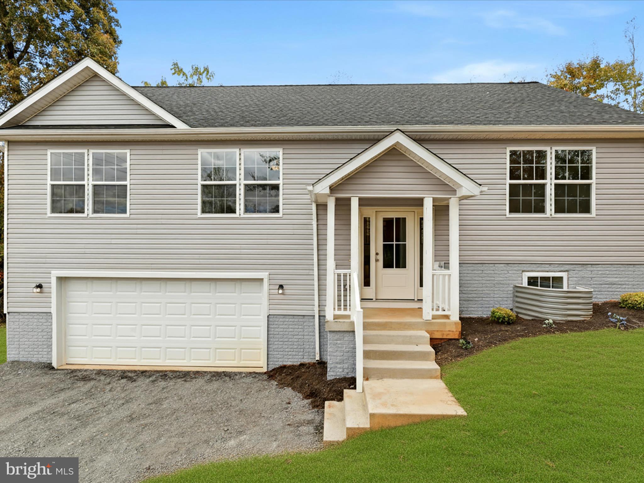 LOCUST GROVE - Residential