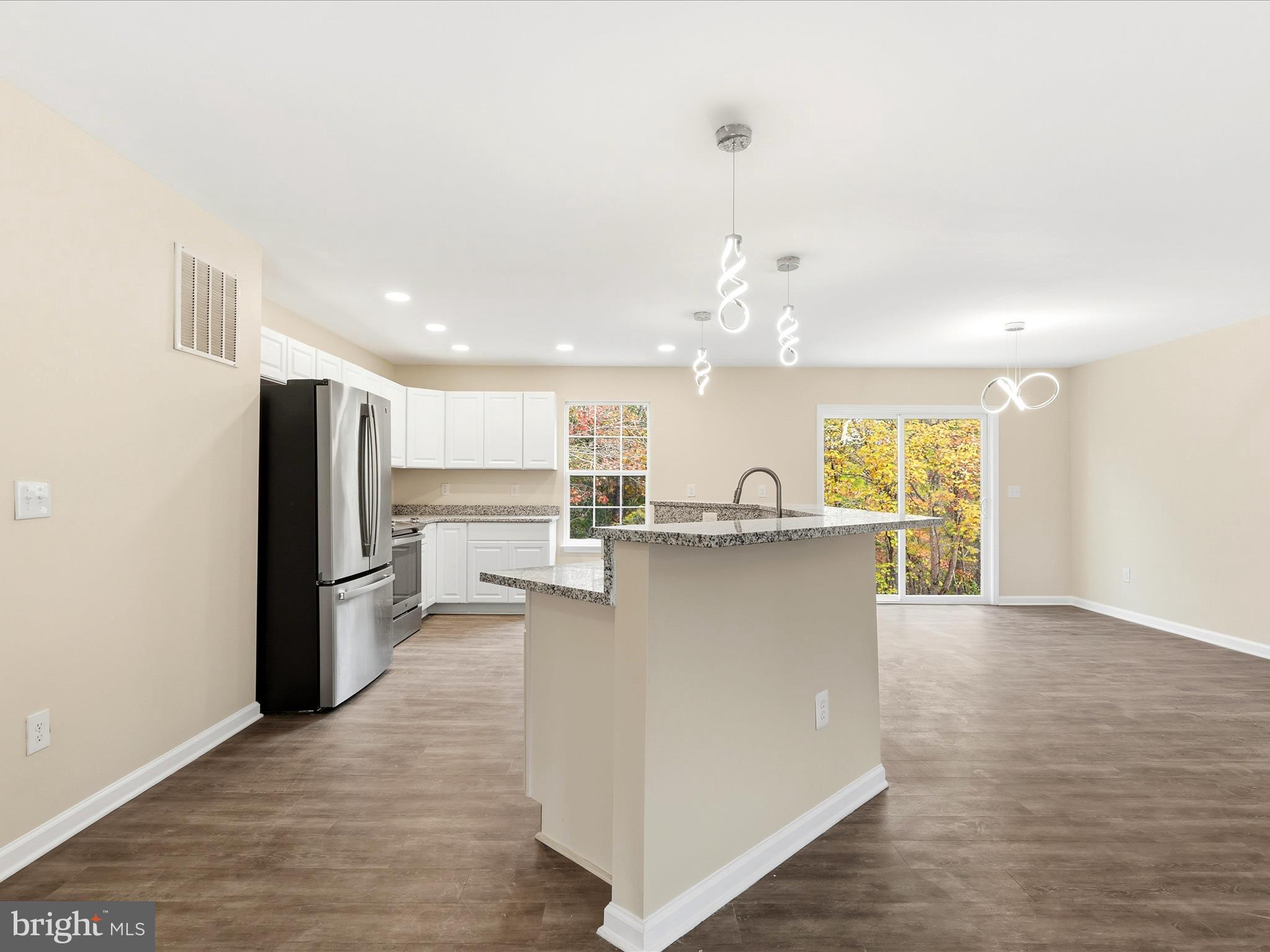 LOCUST GROVE - Residential