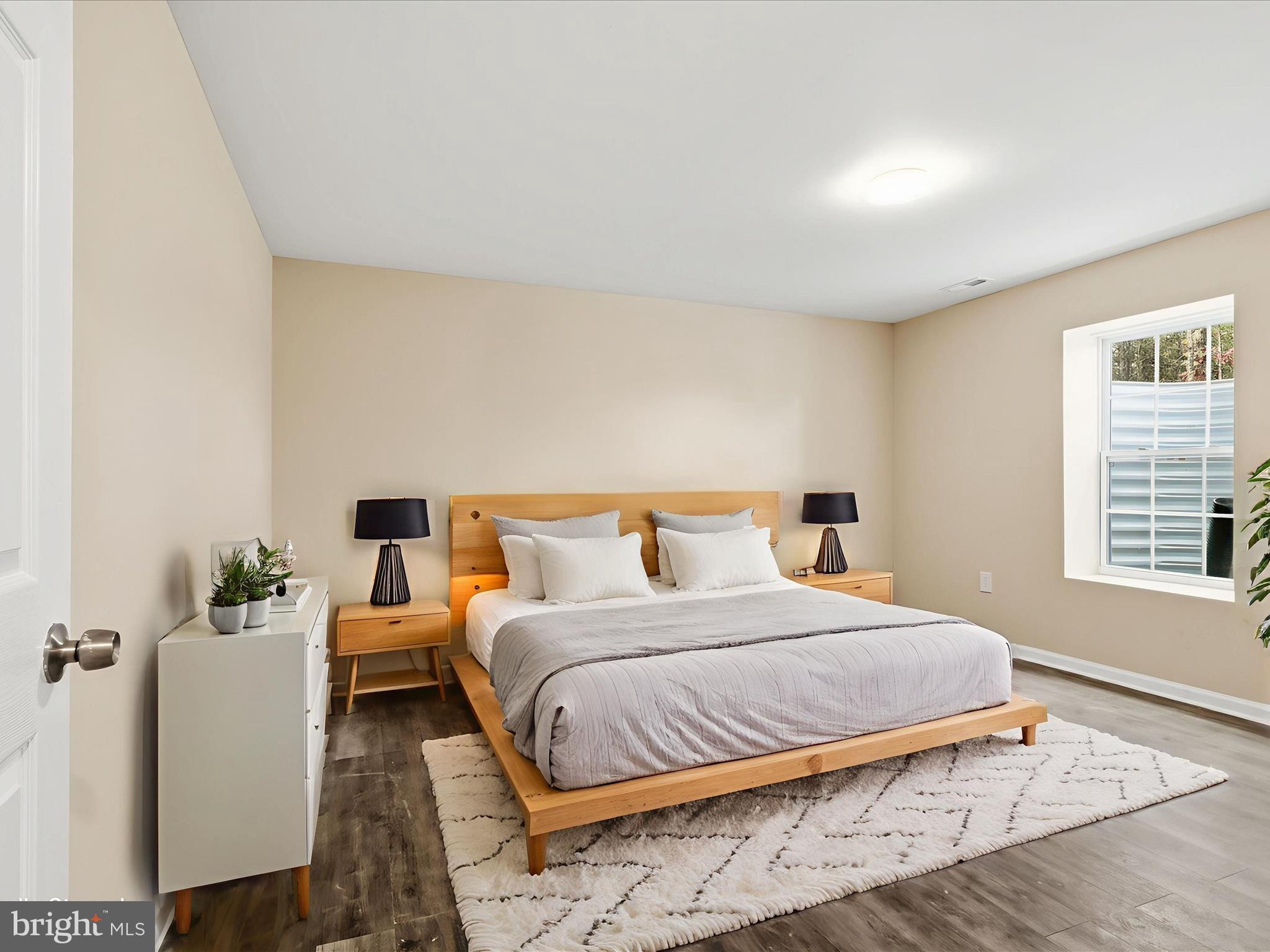 LOCUST GROVE - Residential