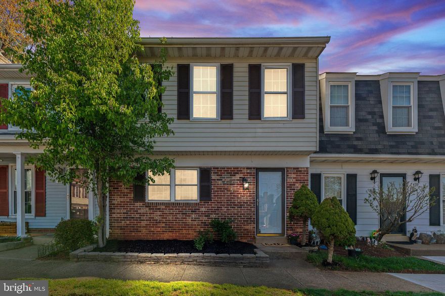 *Hard to find move in ready townhome conveniently located just minutes from downtown Warrenton*Inviting foyer welcomes you into the updated kitchen with white cabinetry, granite counters & newer appliances*Spacious family room with wood burning fireplace & French doors to deck, shed & fenced rear yard backing to common area*Upstairs are two large bedrooms each with private baths & lots of closet/storage space*Luxury vinyl plank floors & neutral paint throughout*Don't wait to call this HOME!!