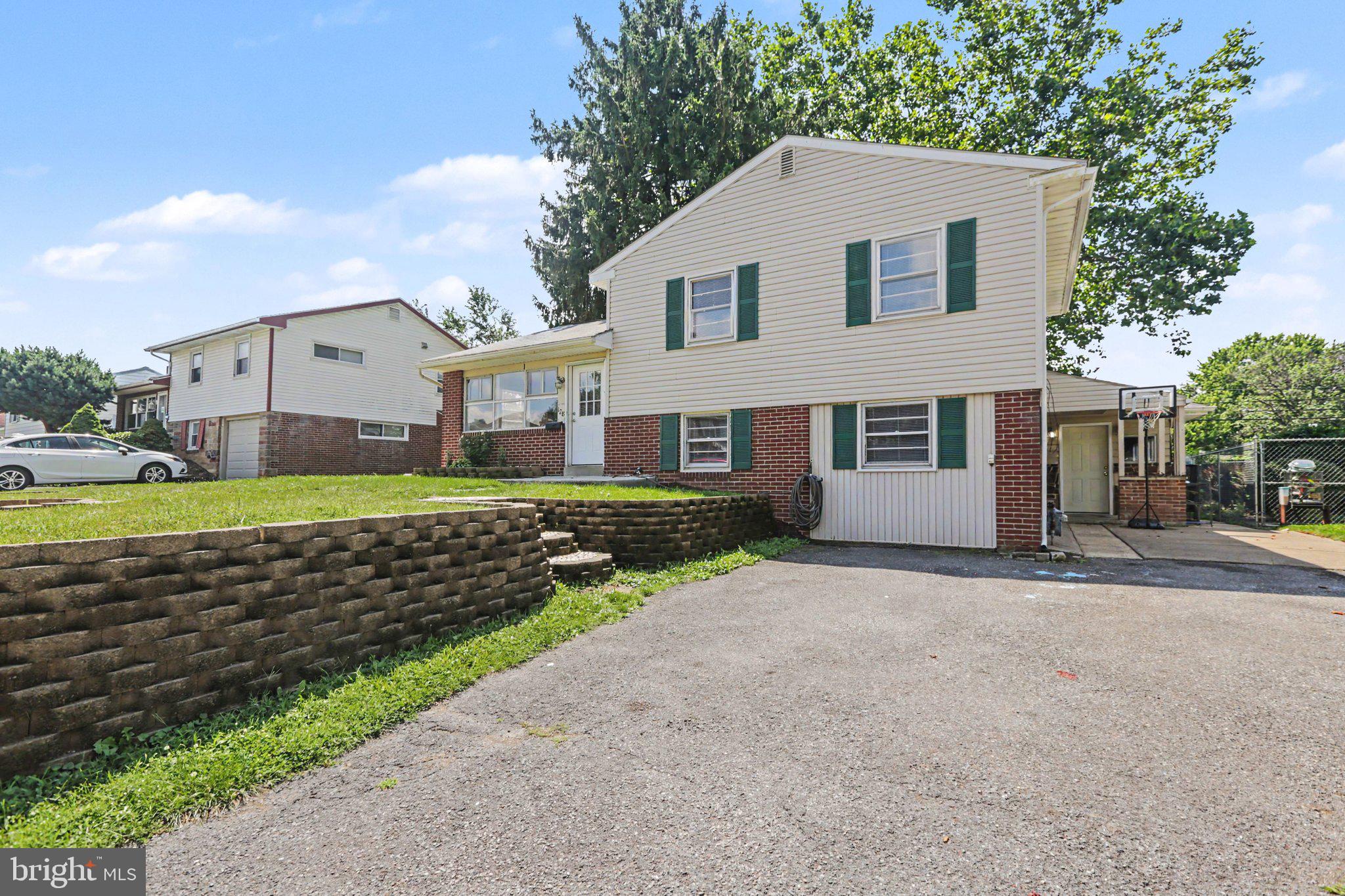 128 HENRY ROAD