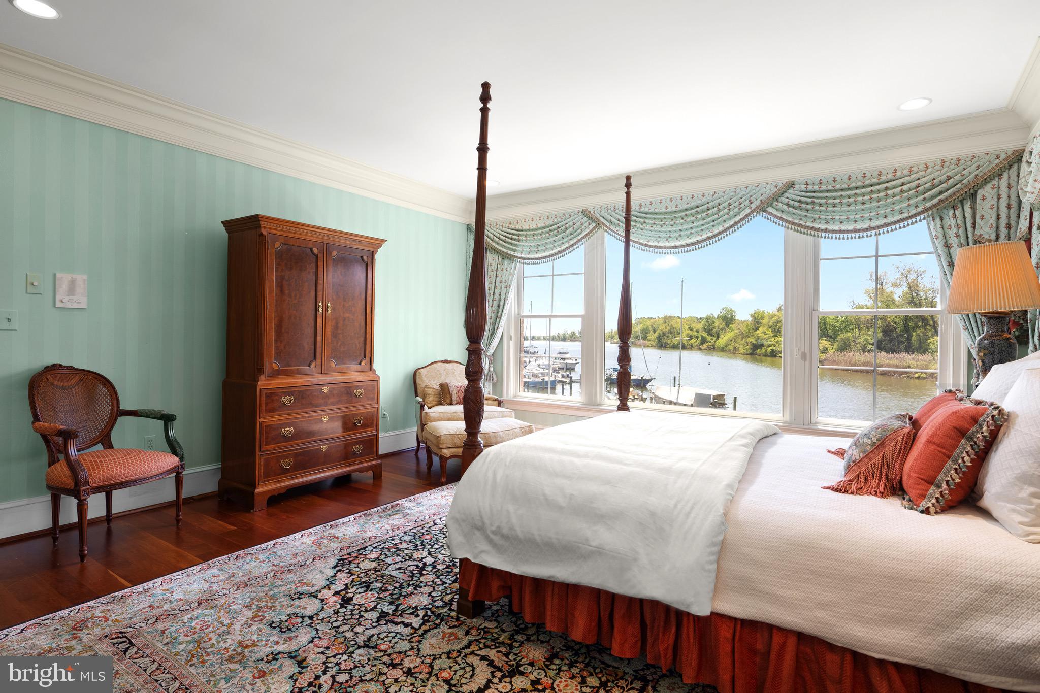 PROVIDENCE - Residential