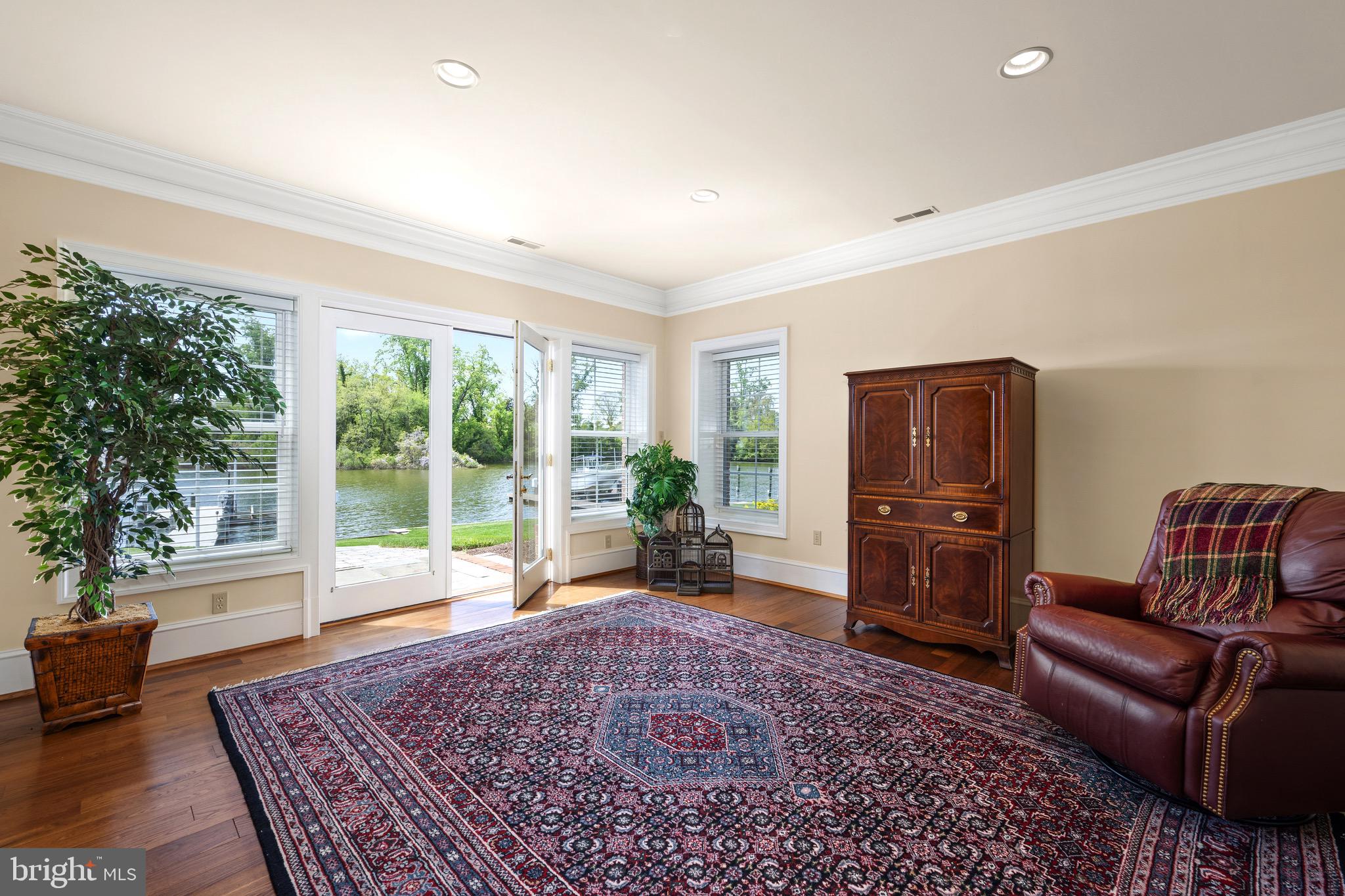 PROVIDENCE - Residential