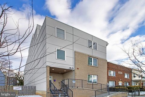 1416 22ND STREET SE 4 WASHINGTON DC 20020