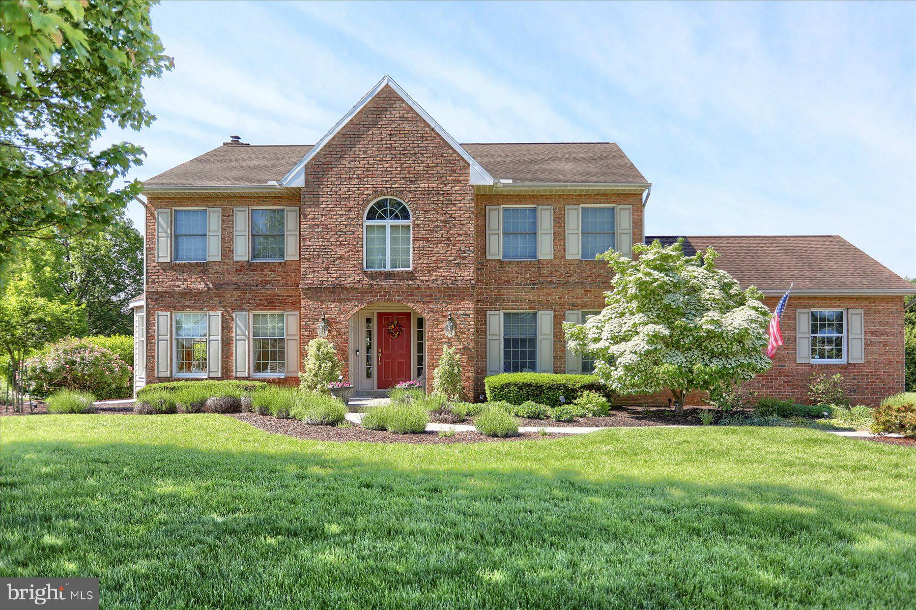 GREEN LANE MANOR - Residential