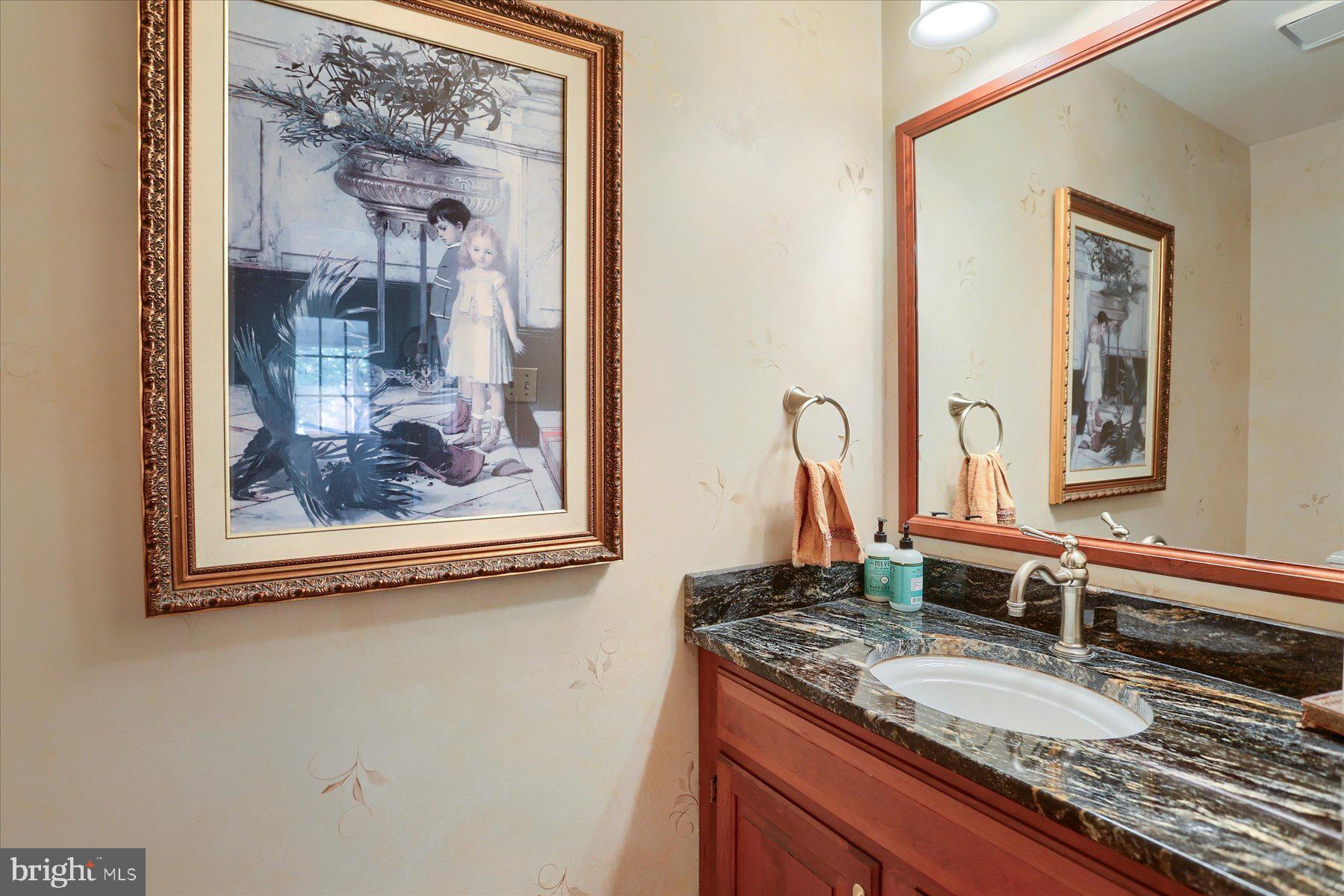 GREEN LANE MANOR - Residential