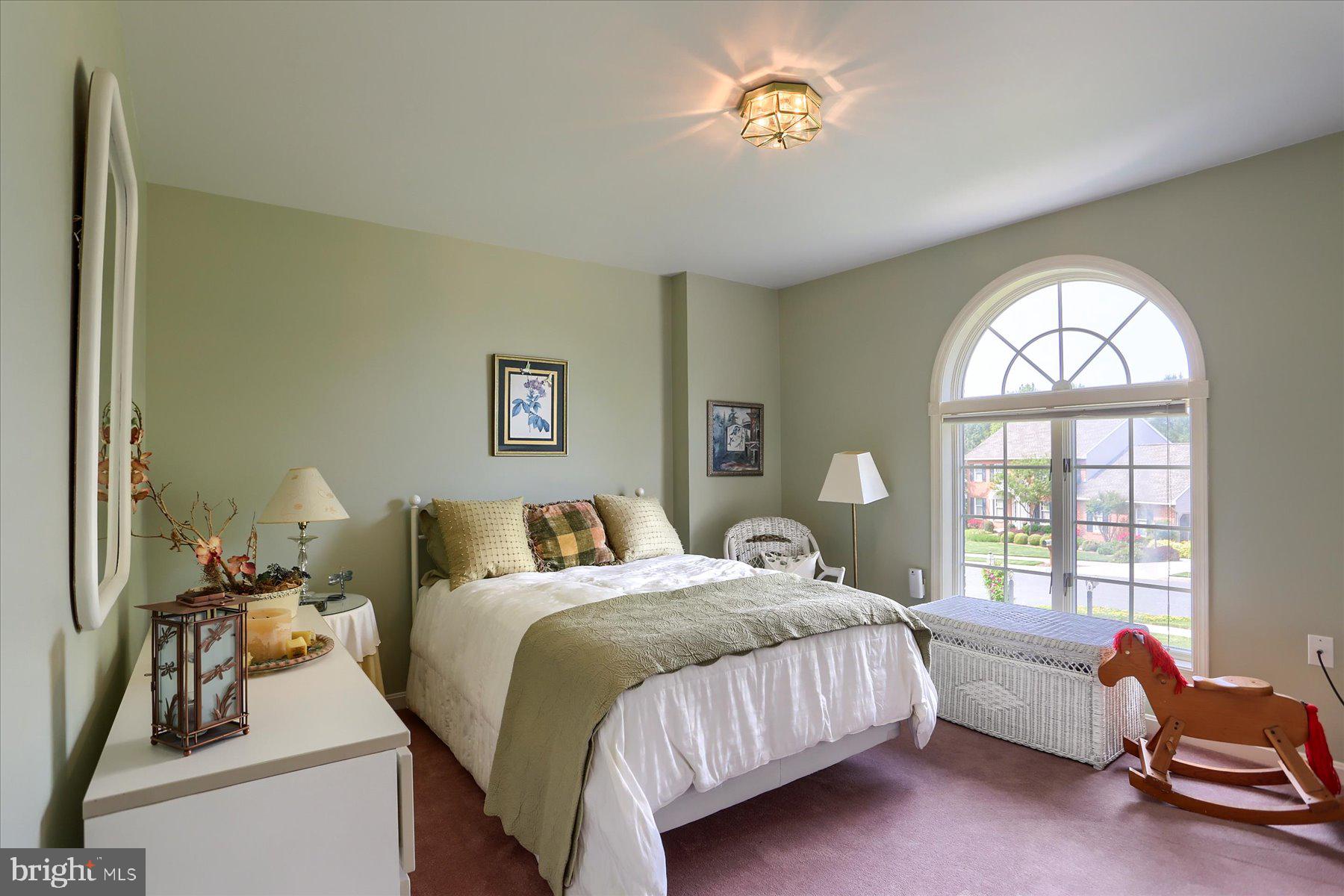 GREEN LANE MANOR - Residential