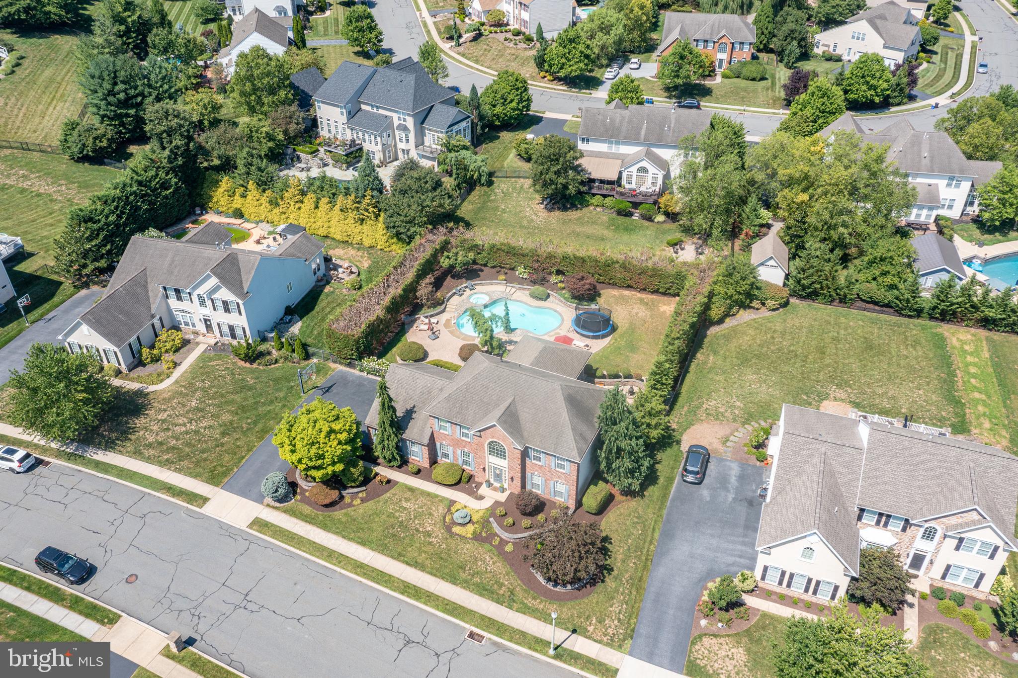 8 HIDDEN BROOK WAY