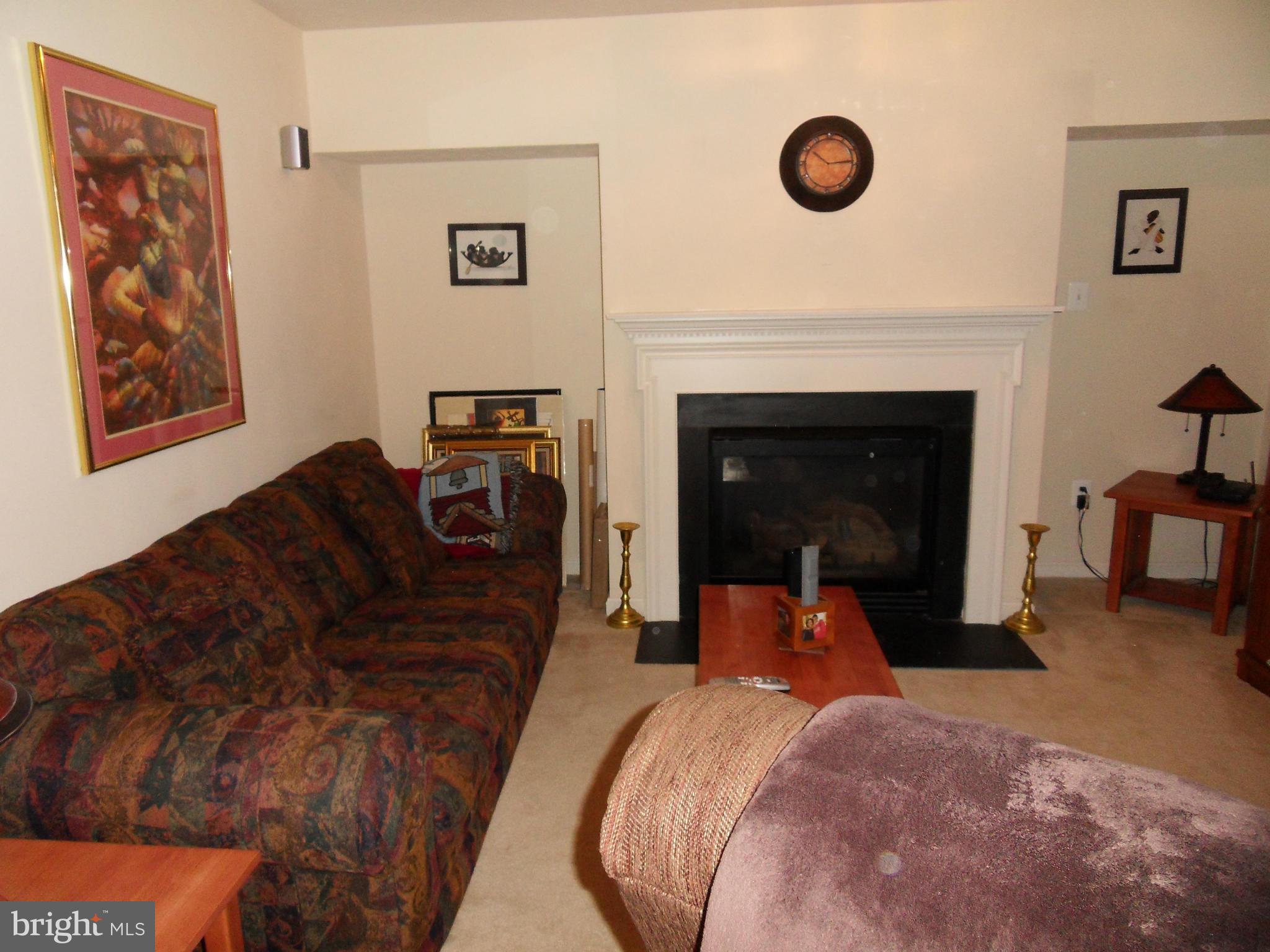 MARLTON TOWN CENTER - Residential Lease