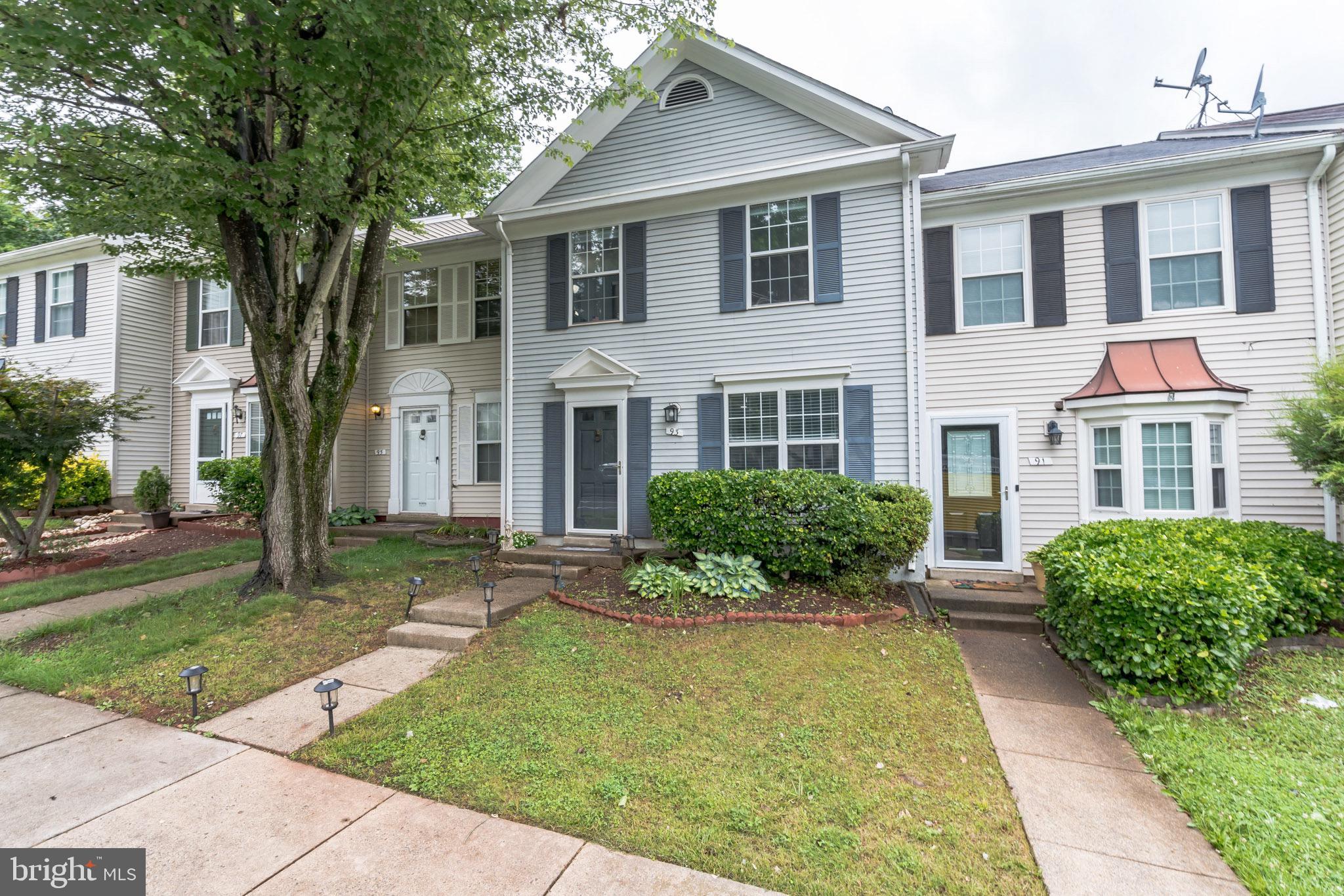 COUNTRYSIDE - Residential