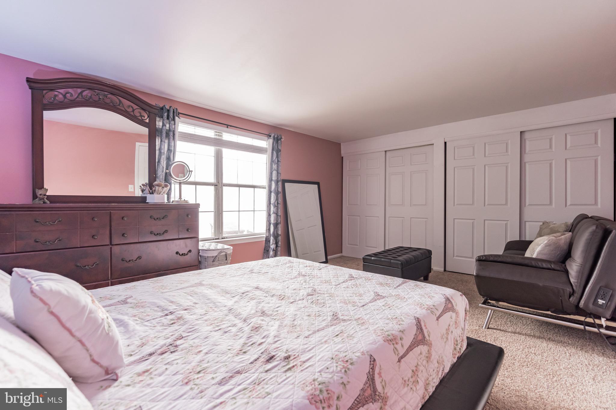 COUNTRYSIDE - Residential