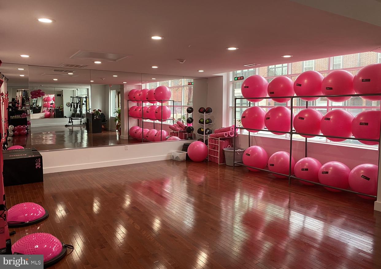 NONE AVAILABLE - Commercial Lease