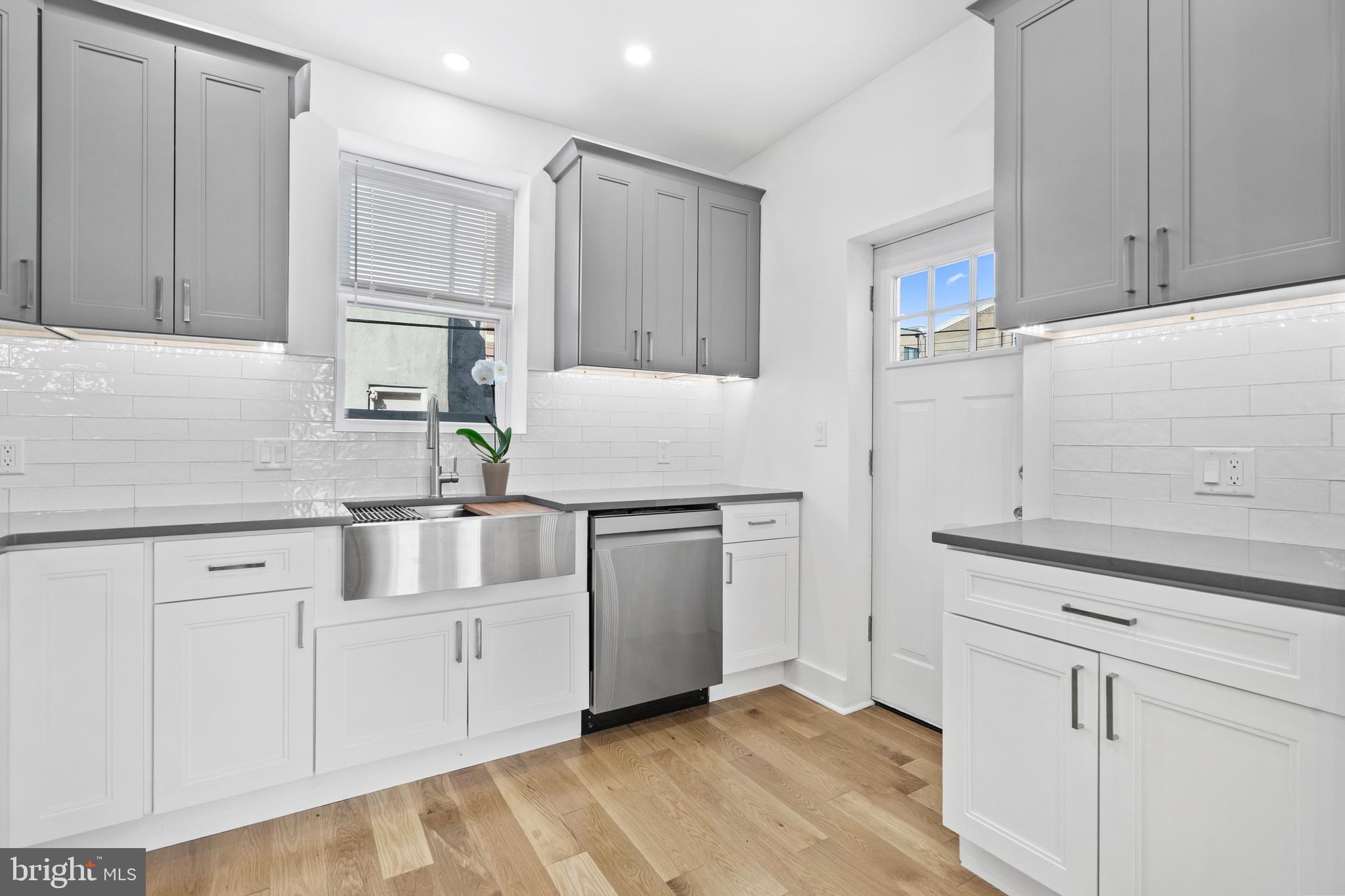 NORRIS SQUARE - Residential