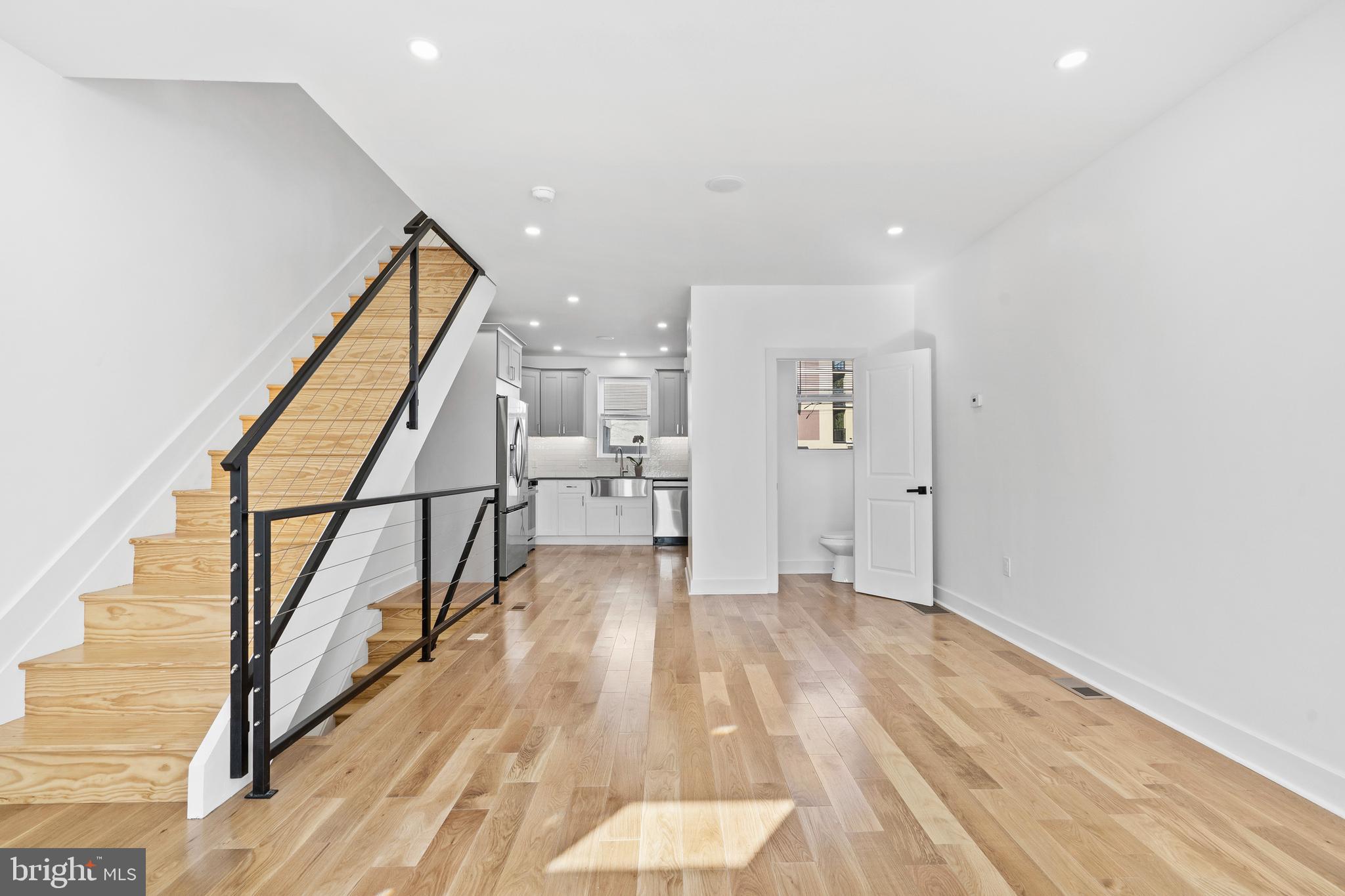 NORRIS SQUARE - Residential