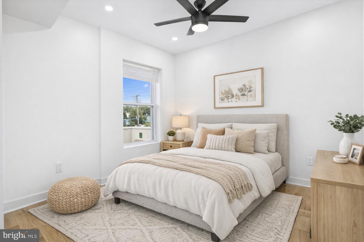 NORRIS SQUARE - Residential