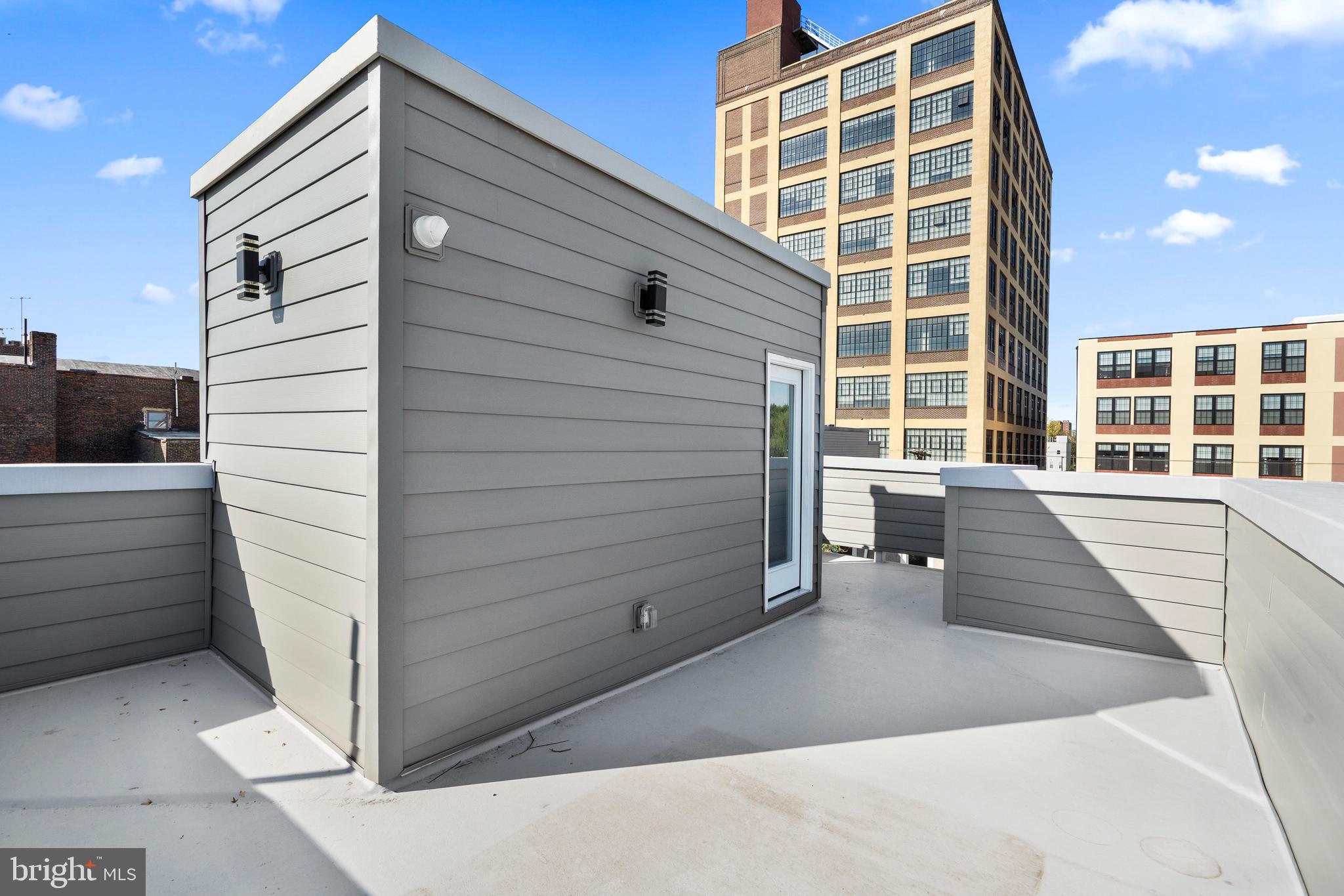 NORRIS SQUARE - Residential