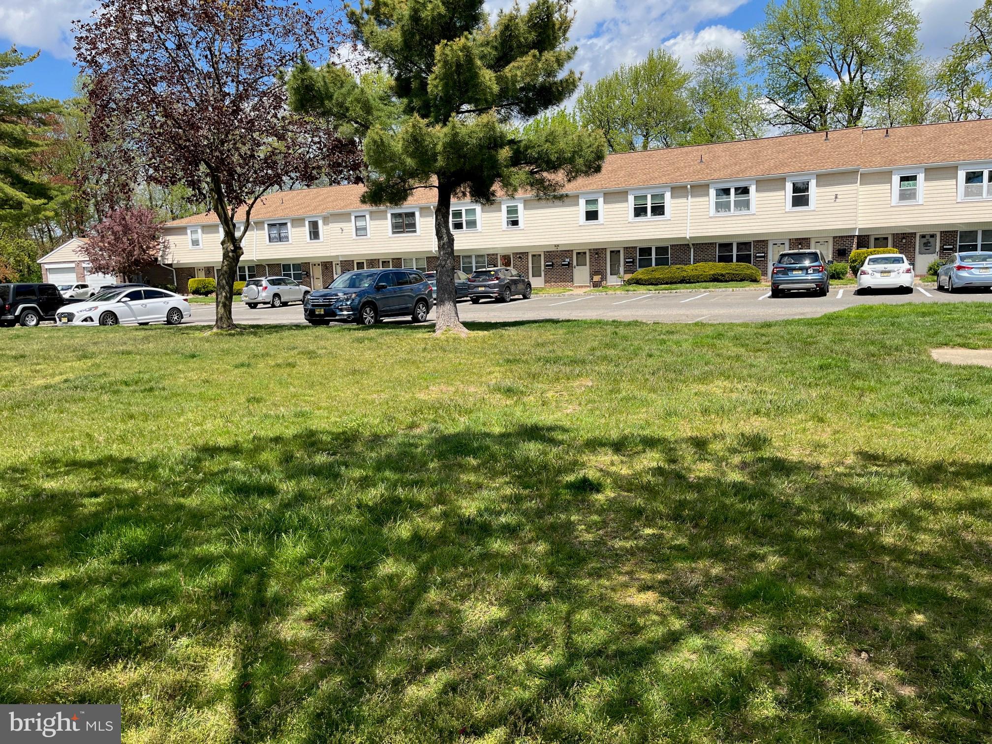 1508 SILVER COURT