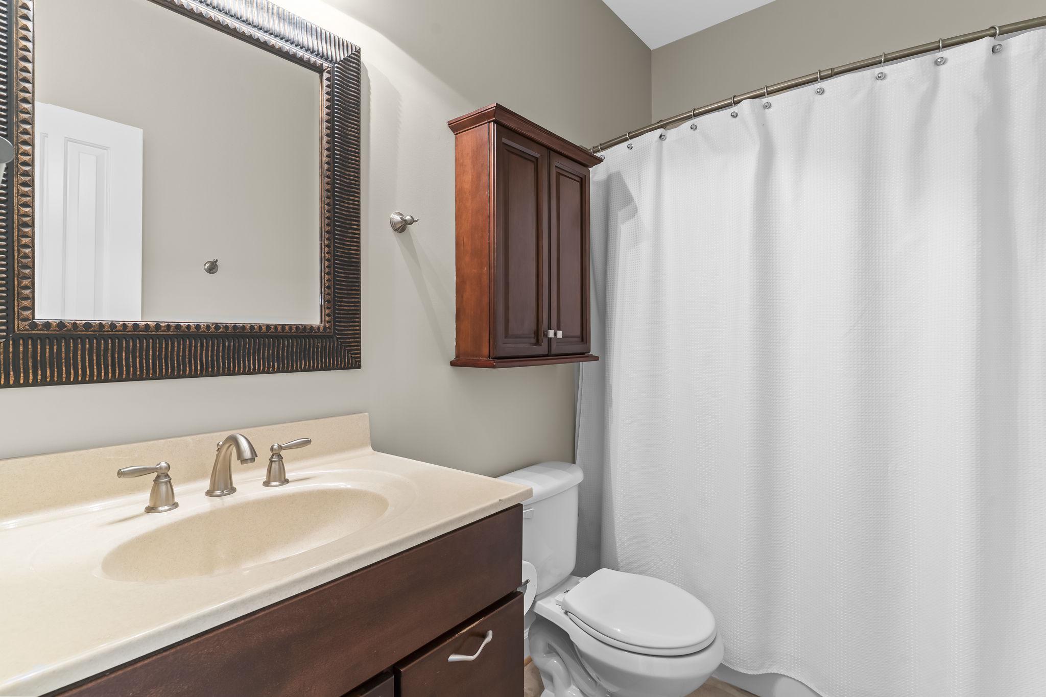 BARBERS QUARTERS - Residential