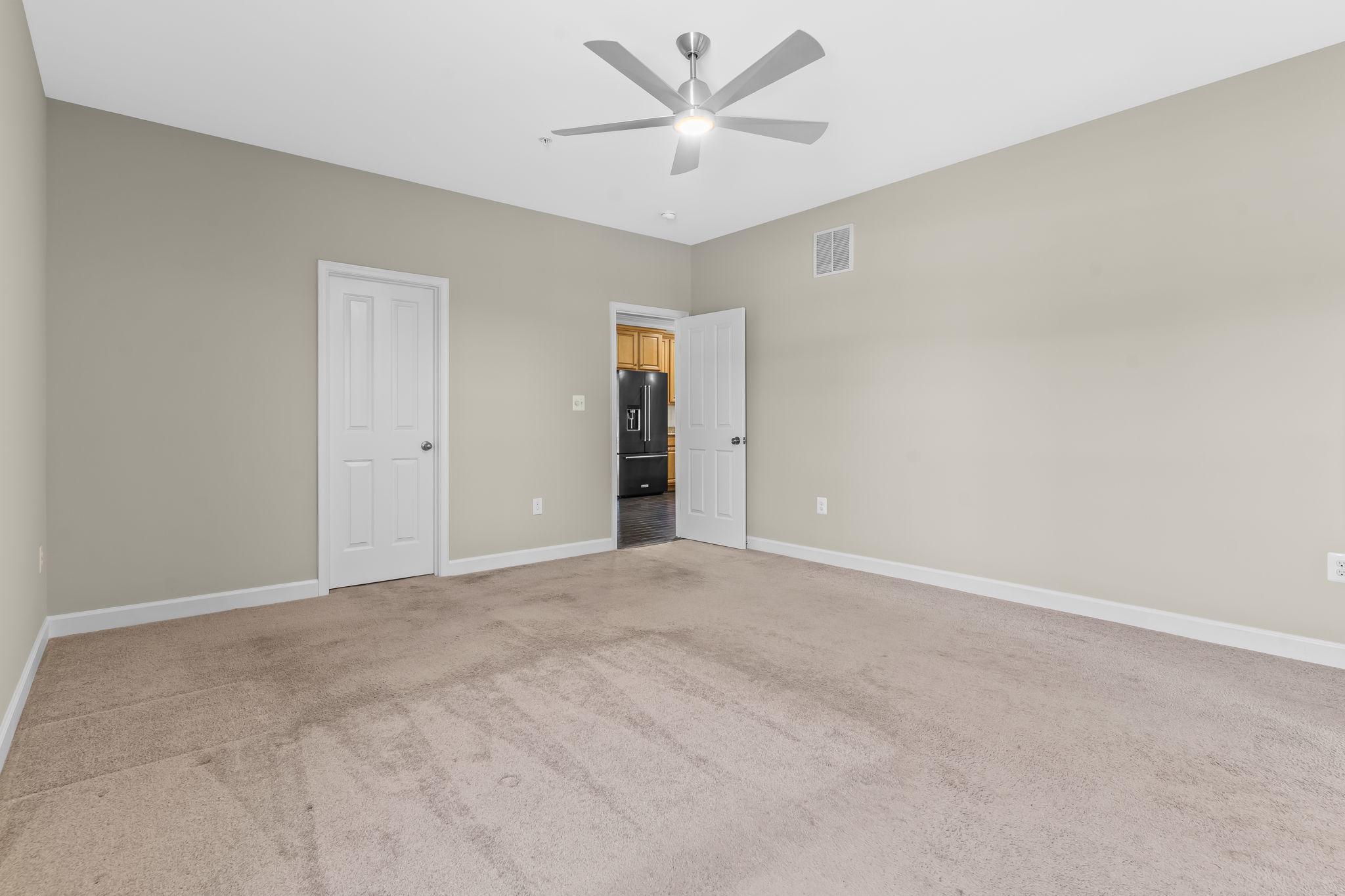 BARBERS QUARTERS - Residential