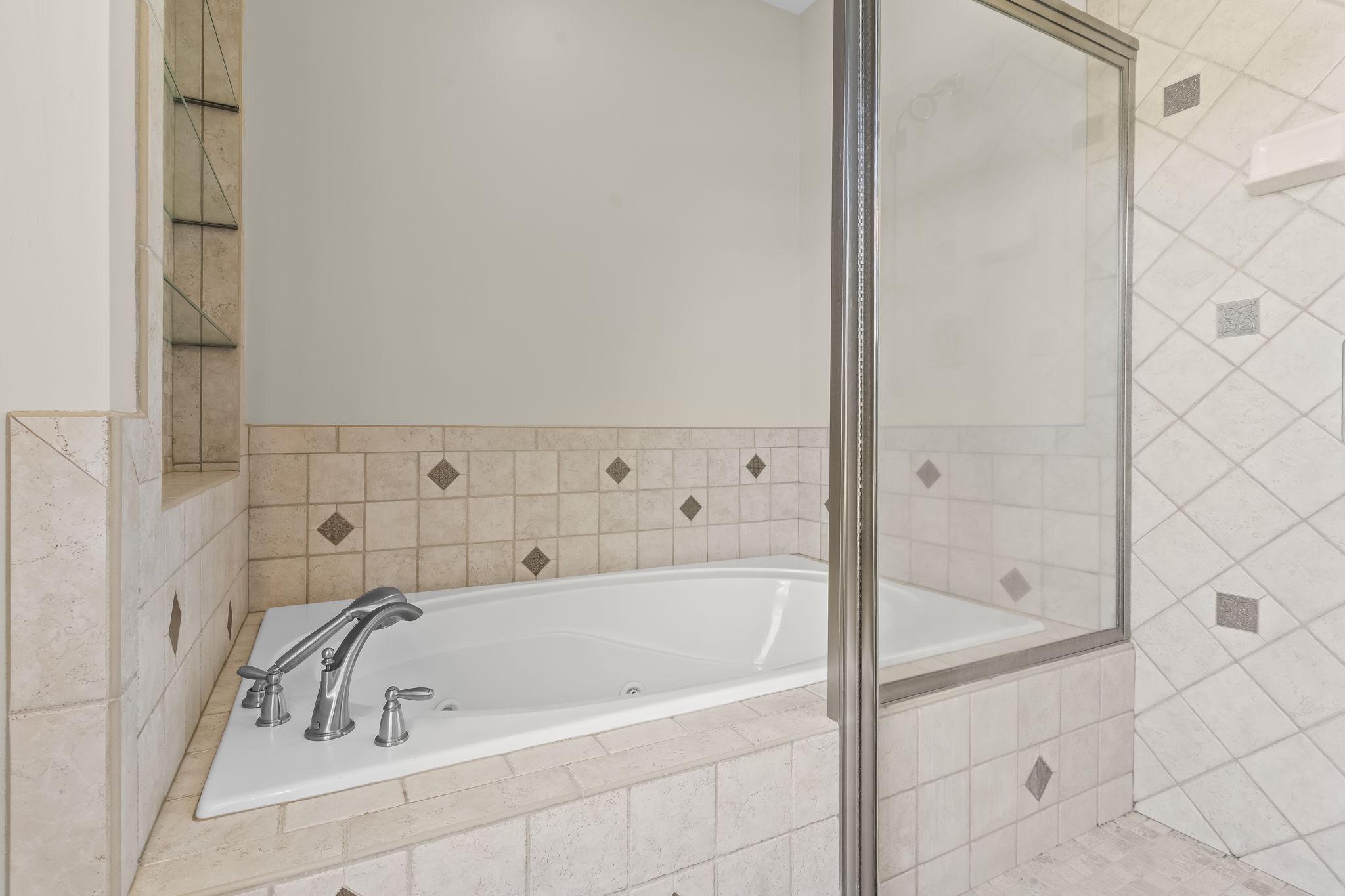 BARBERS QUARTERS - Residential