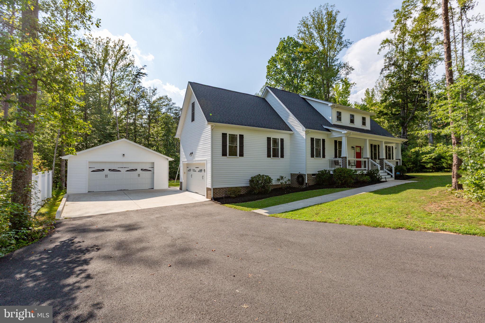 40 ALEXANDRA CIRCLE